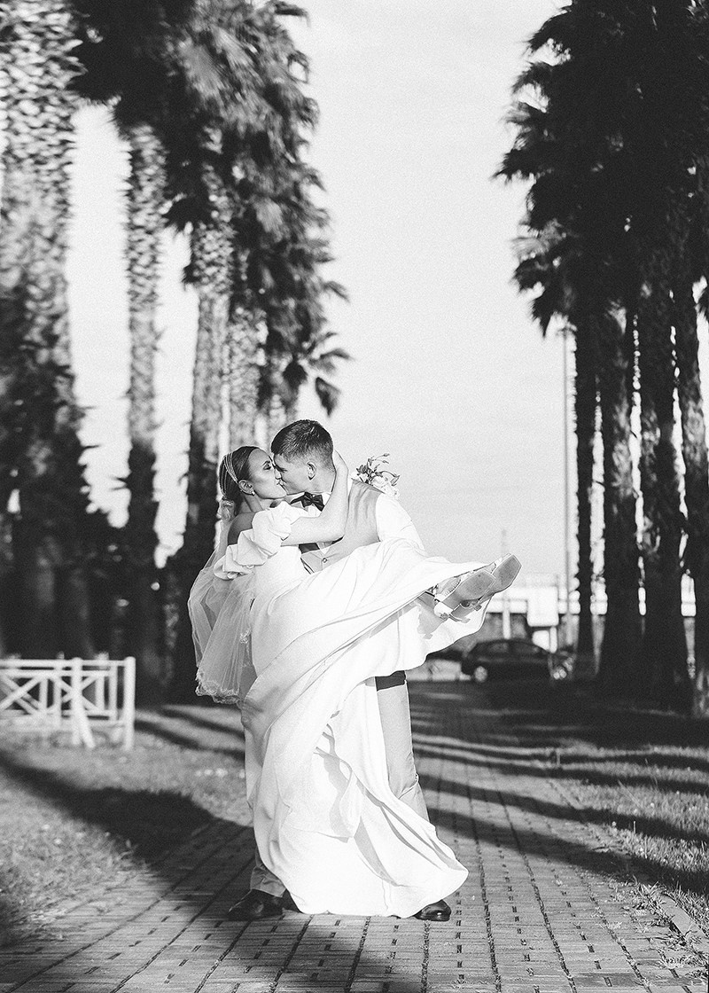 Свадебные фотосессии в Сириусе и Адлере. Фотограф в Адлере, Сириусе, Красной Поляне — лавстори, семейные и индивидуальные фотосессии