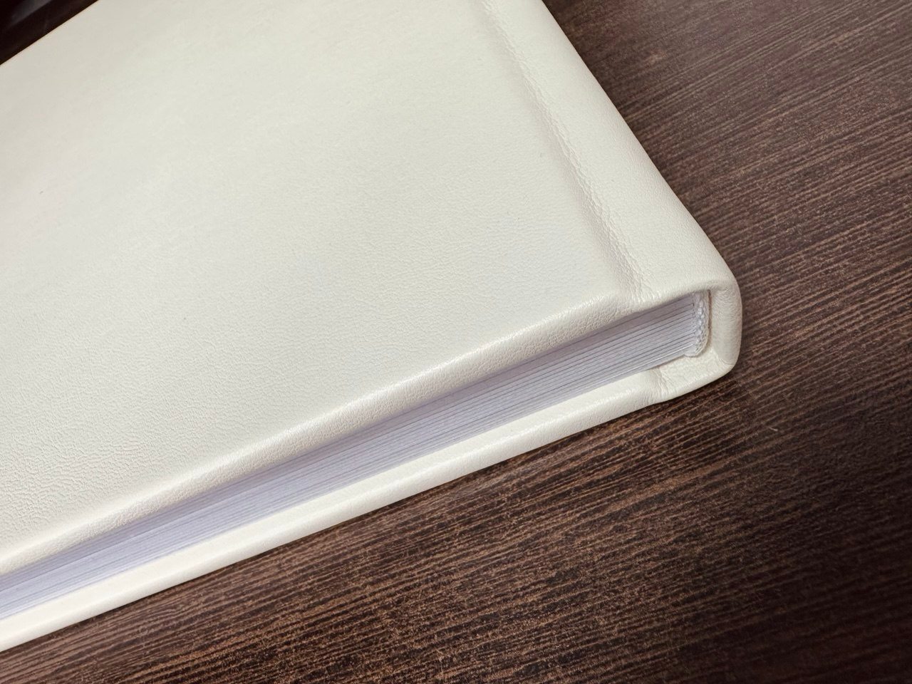 Свадебные фотокниги. Семейный фотограф в Москве