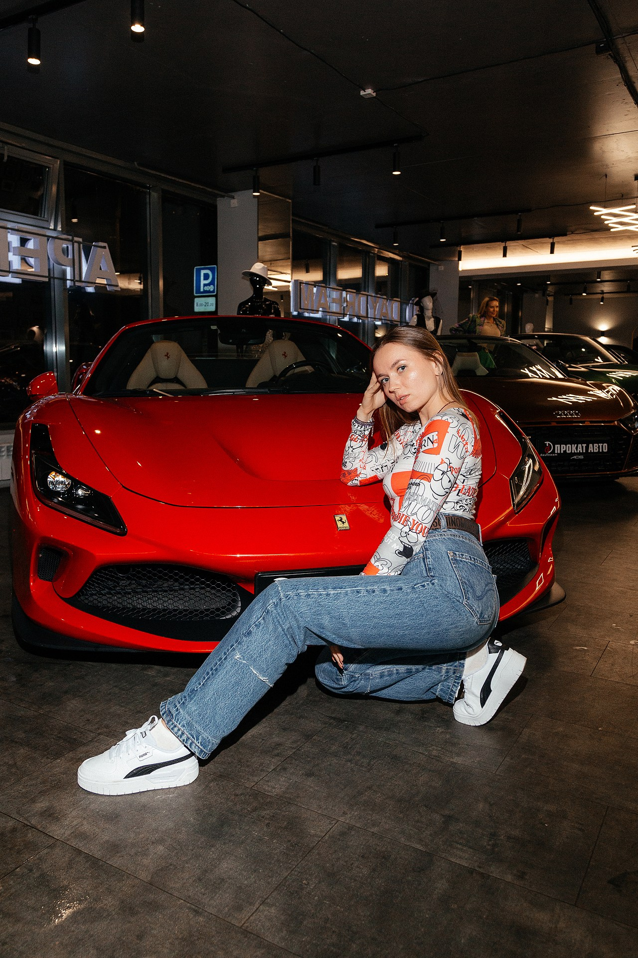 Репортаж в автосалоне. Светский фотограф Санкт-Петербург и ЛО