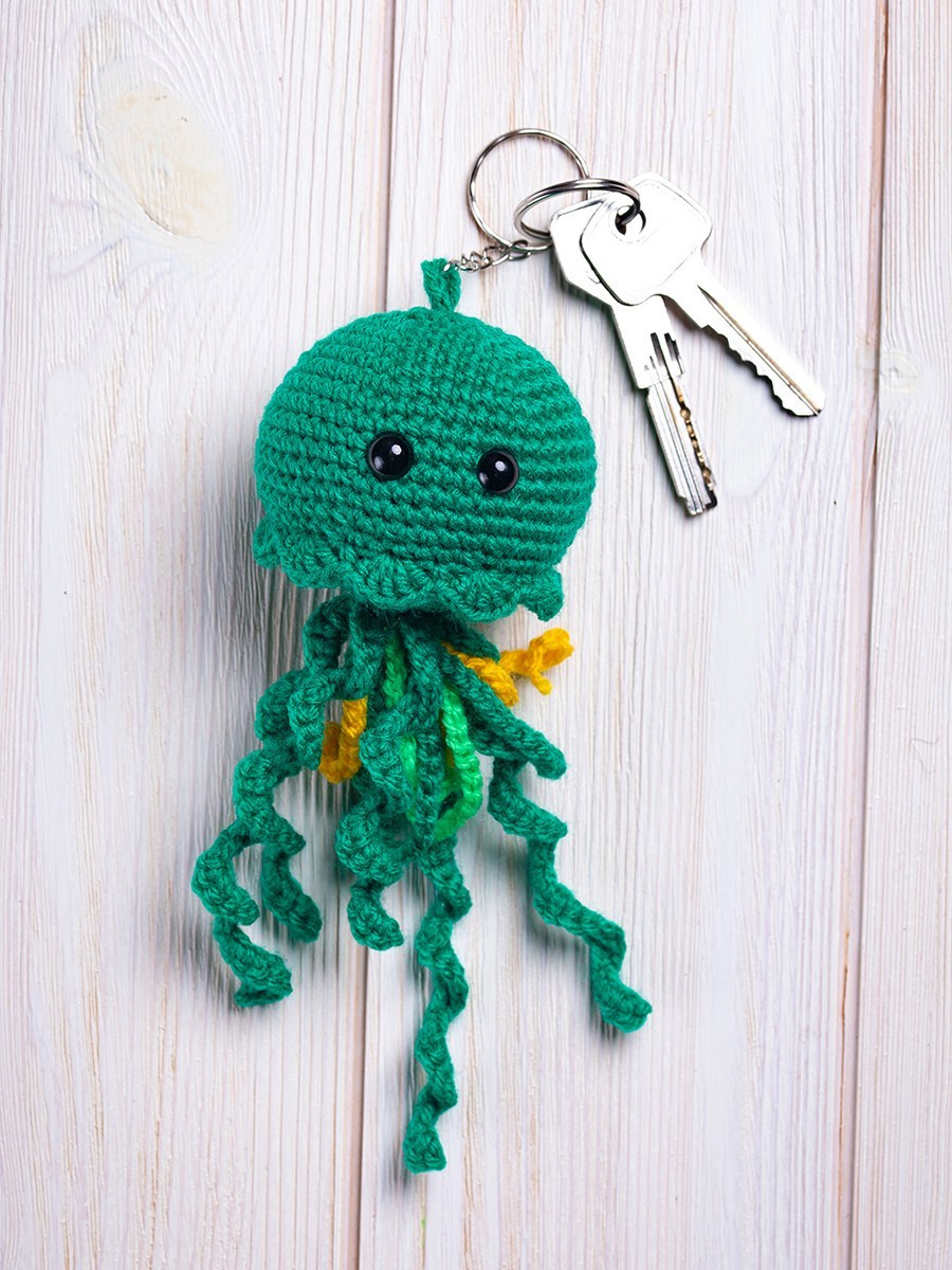 Профессиональная предметная фотосъемка брелков в Москве и Московской области. Фотостудия в Москве LUXARTPHOTO