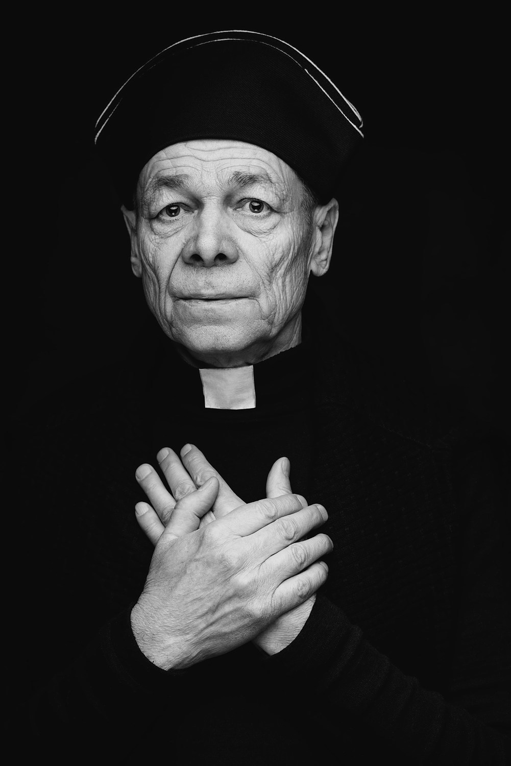 U-ray: Художественный чёрно-белый портрет. U-ray