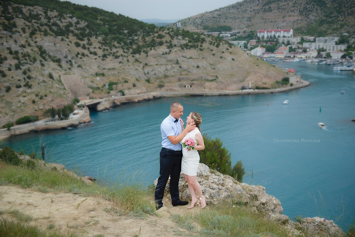 Красивая свадебная фотосессия в Севастополе