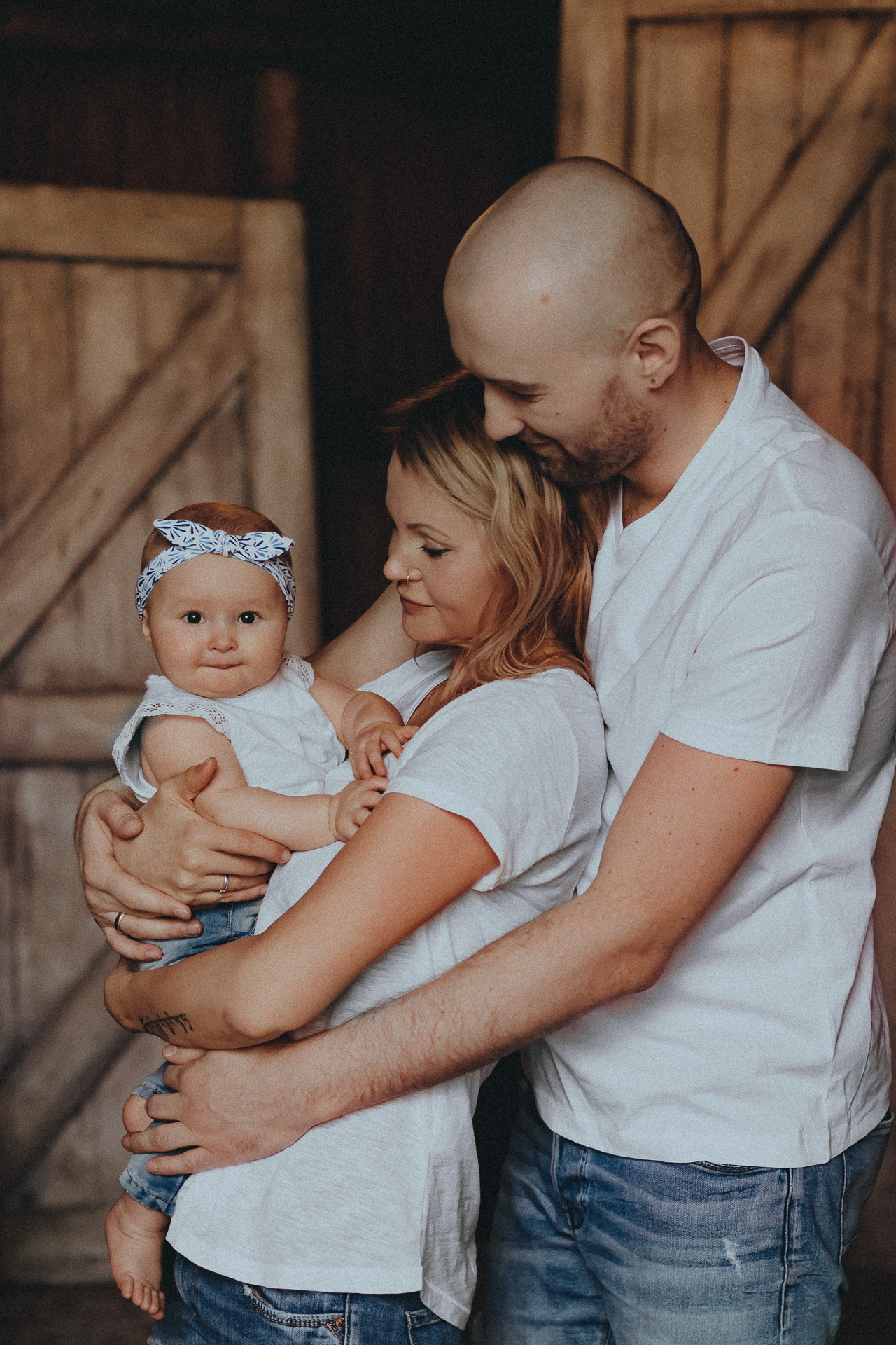 Семейная съемка с маленьким ребенком