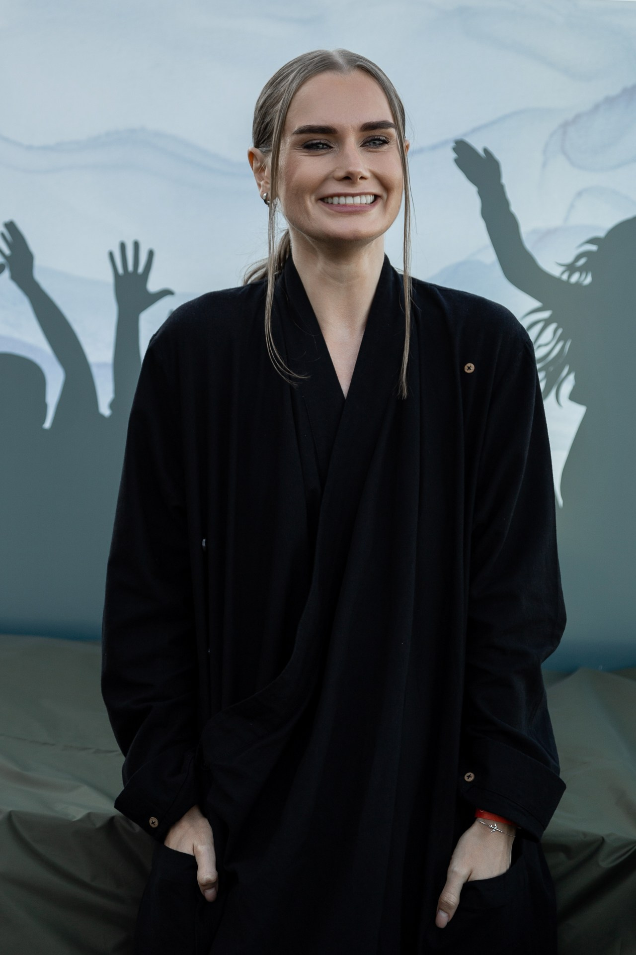 Odyssey partry. Ещё не вечер Viktor Petrov Birthday. Фотограф в Санкт-Петербурге — Сергей Петров