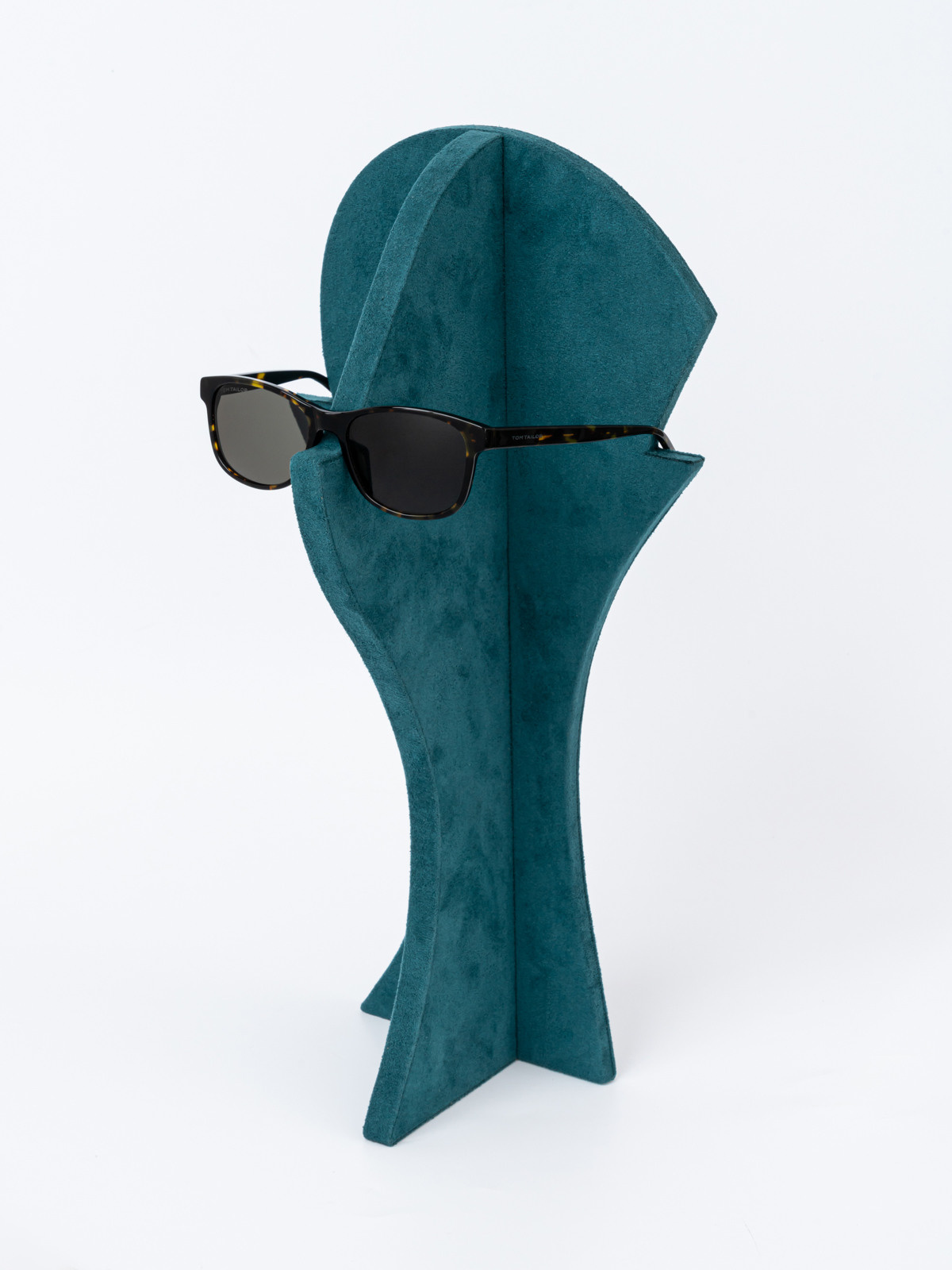 Предметная съемка очков и оправ