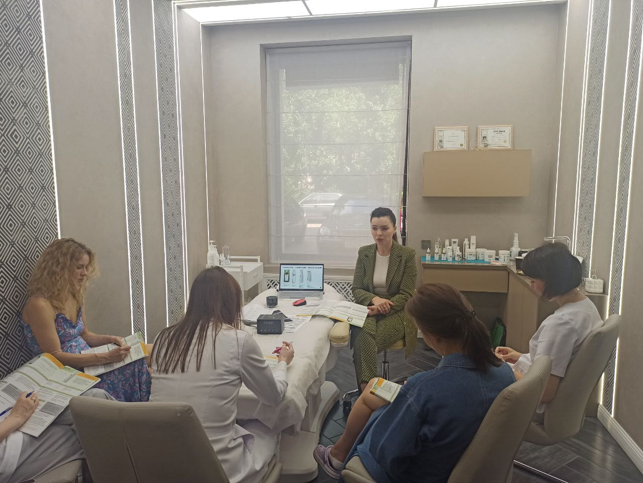 3. Malahit Beauty официальные представитель ТМ Biofor и Noon Израиль