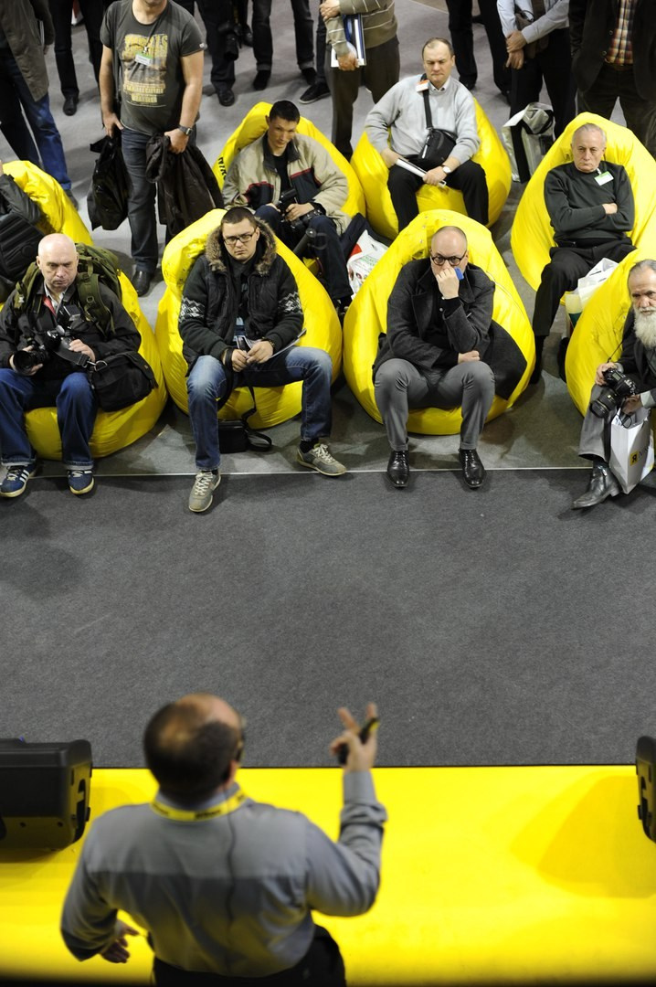 Выставки и конференции. Анастасия Петрович фотограф, фотокорреспондент в Москве и Санкт-Петербурге. Фотосъёмка репортажа, мероприятия, корпоративная съёмка, контент