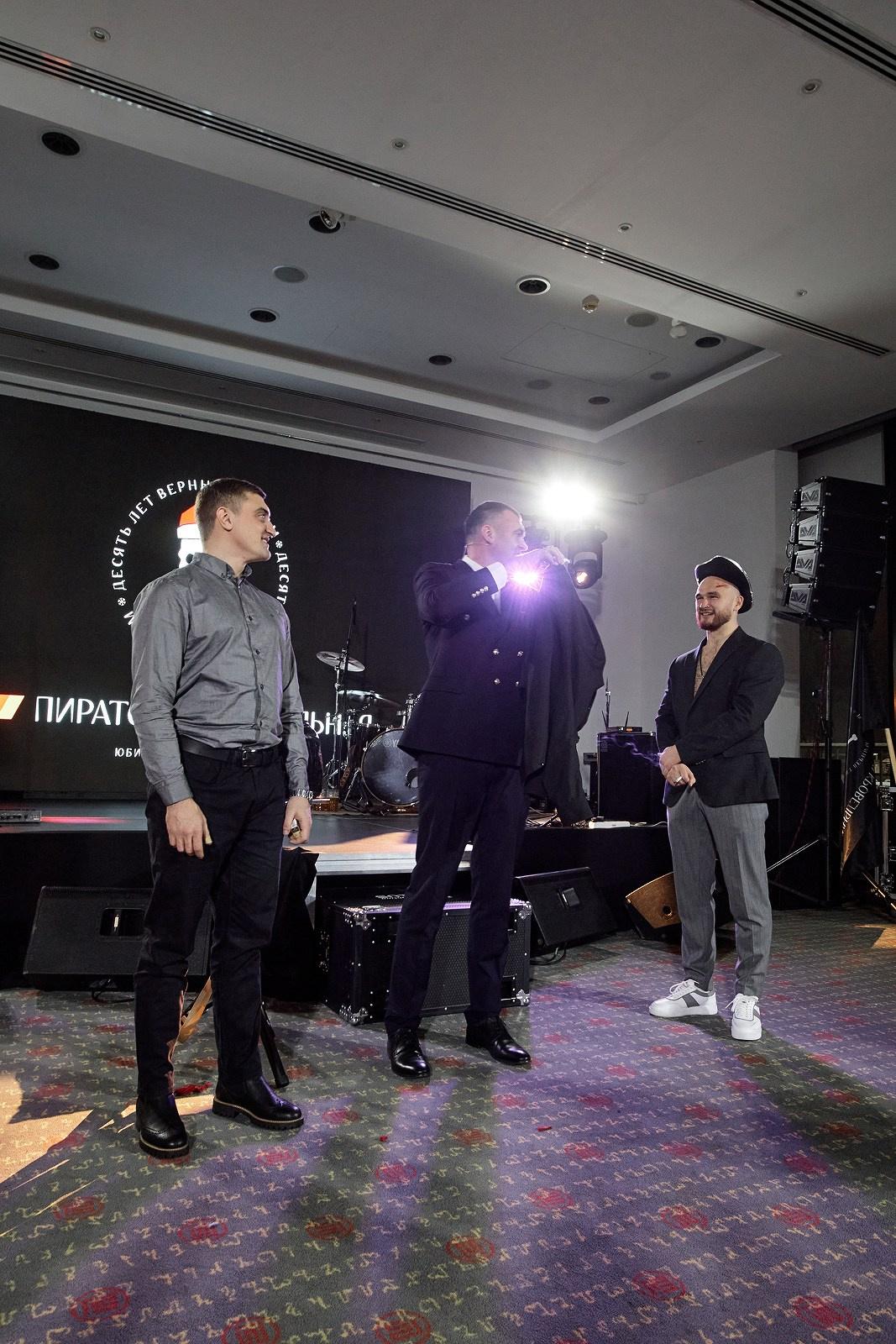 Уральская Кровельная Компания. Свадебный фотограф Челябинск, Екатеринбург, Курган — Виктор Слуднов