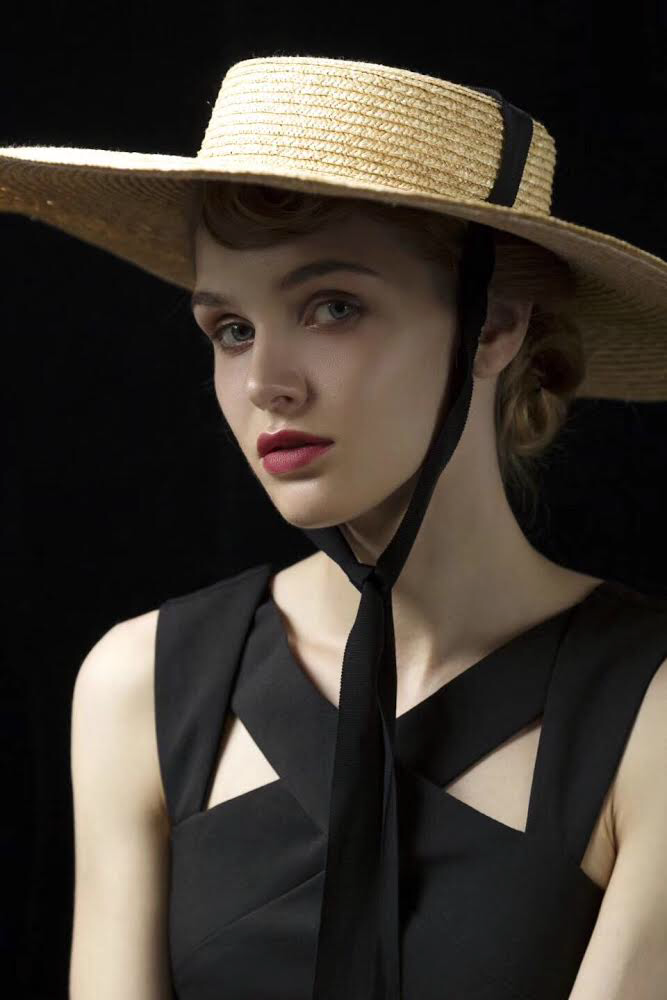 Александра, 40-42, 173 см. KED Production — продакшн из СПб. Создаём фото, видео и контент, который помогает брендам и селлерам продавать больше