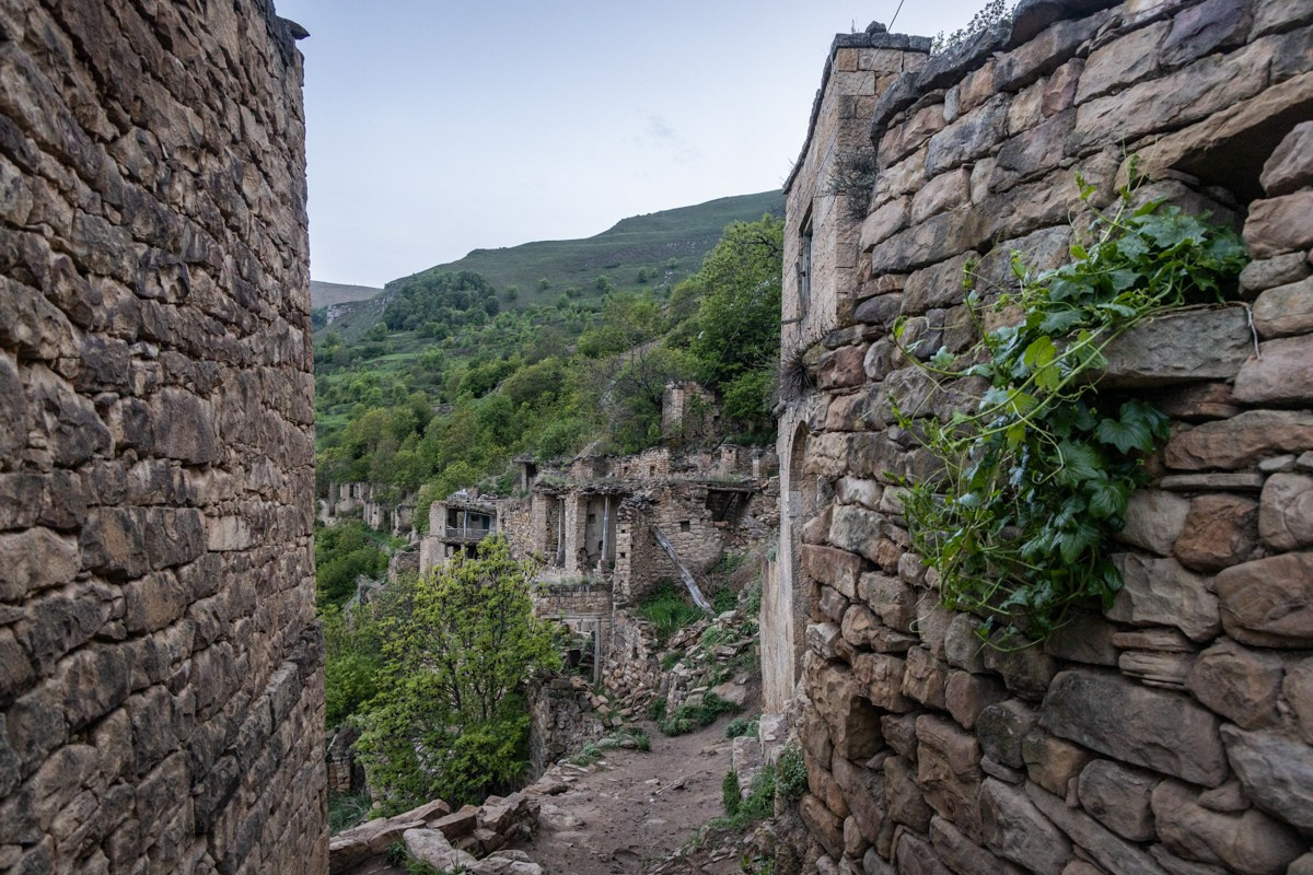 Аул-призрак Гамсутль. Photomantis