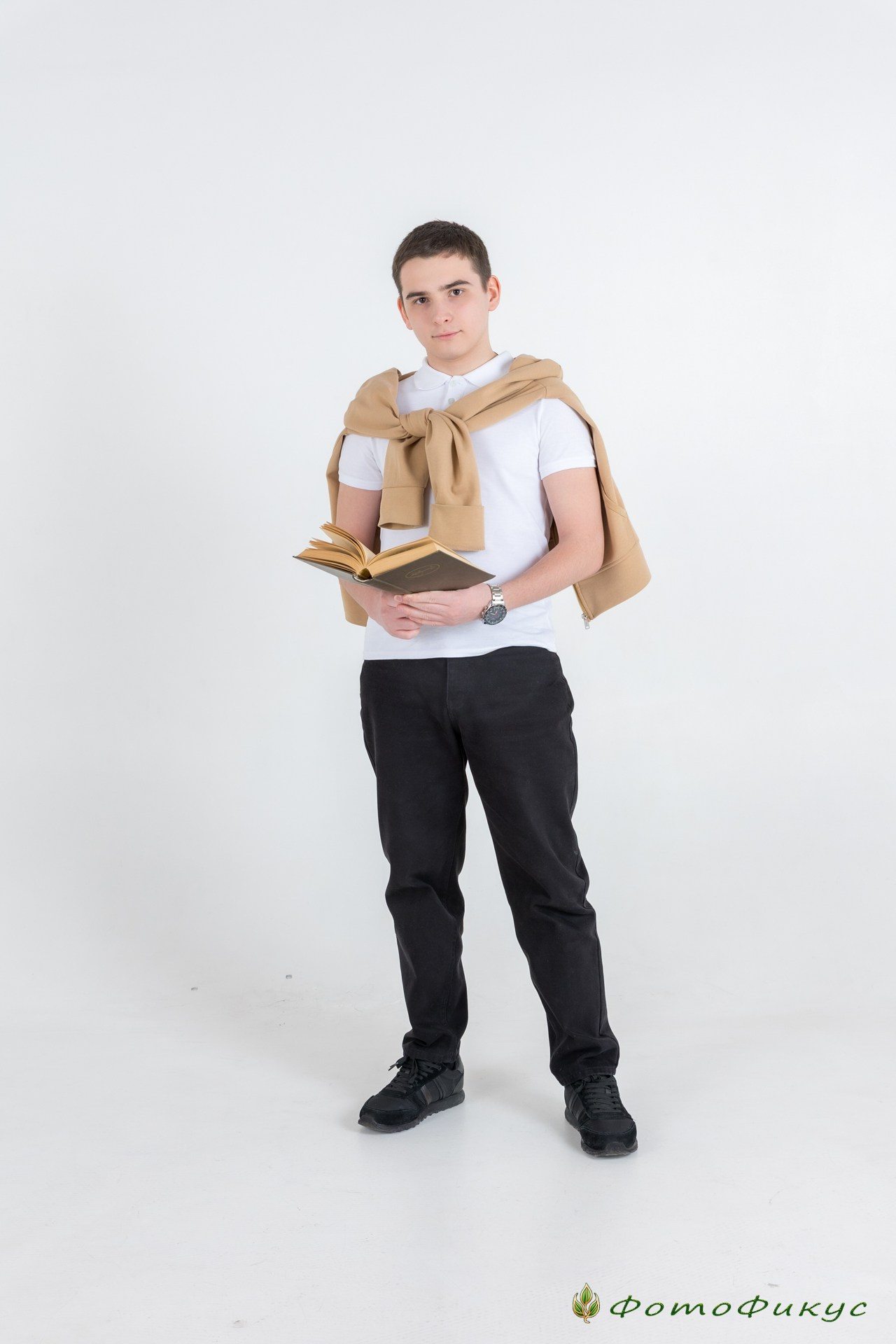 Старшеклассники. Студия. Фотографы Евгений и Екатерина. Фотофикус. Тюмень