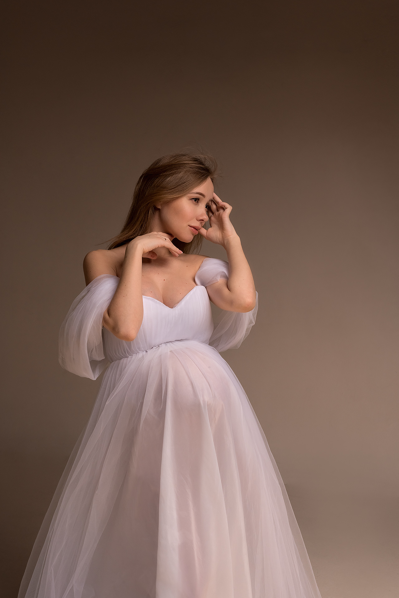 Фотосессия беременности в Циклораме. Фотограф Юлия Кондратьева