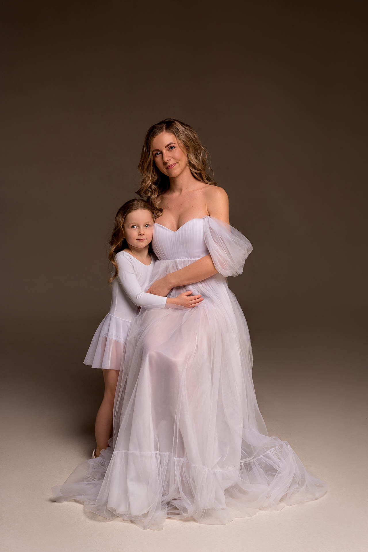 Семейная фотосессия в студии. Фотограф Юлия Кондратьева