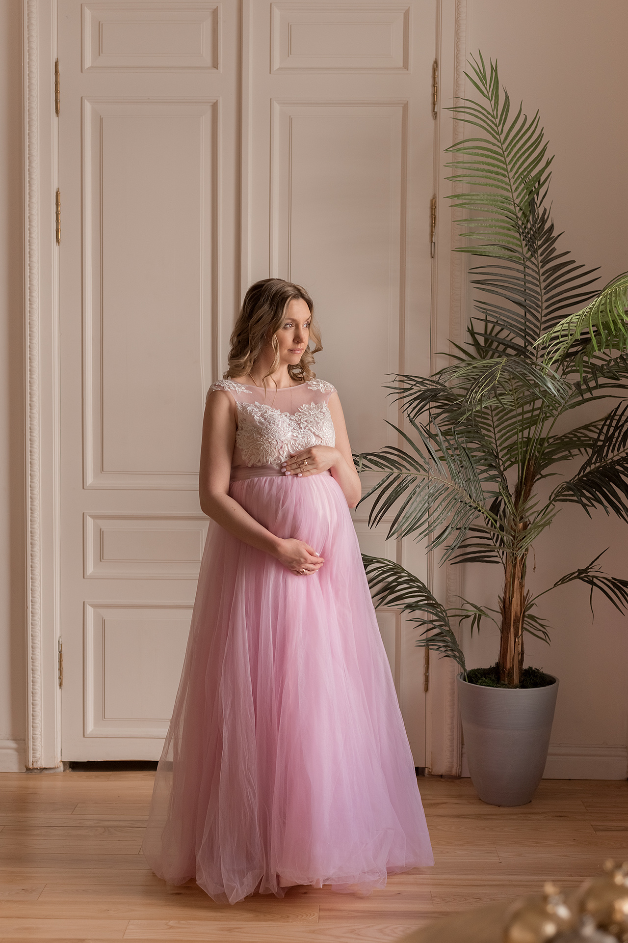 Семейная фотосессия в студии Санкт-Петербурга. Фотограф Юлия Кондратьева