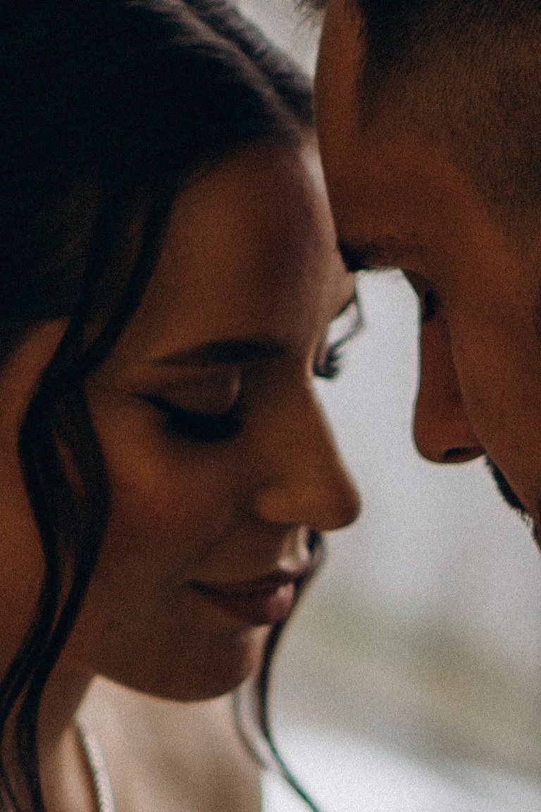 СВАДЕБНАЯ СЬЕМКА СБОРОВ ЖЕНИХА И НЕВЕСТЫ В ОТЕЛЕ И ТАКЖЕ ФОТОСЕССИИЯ В ОТЕЛЕЕ МЕГАПОЛИС БРЯНСК. Профессиональный фотограф, Санкт-Петербург — Виктория Богомолова