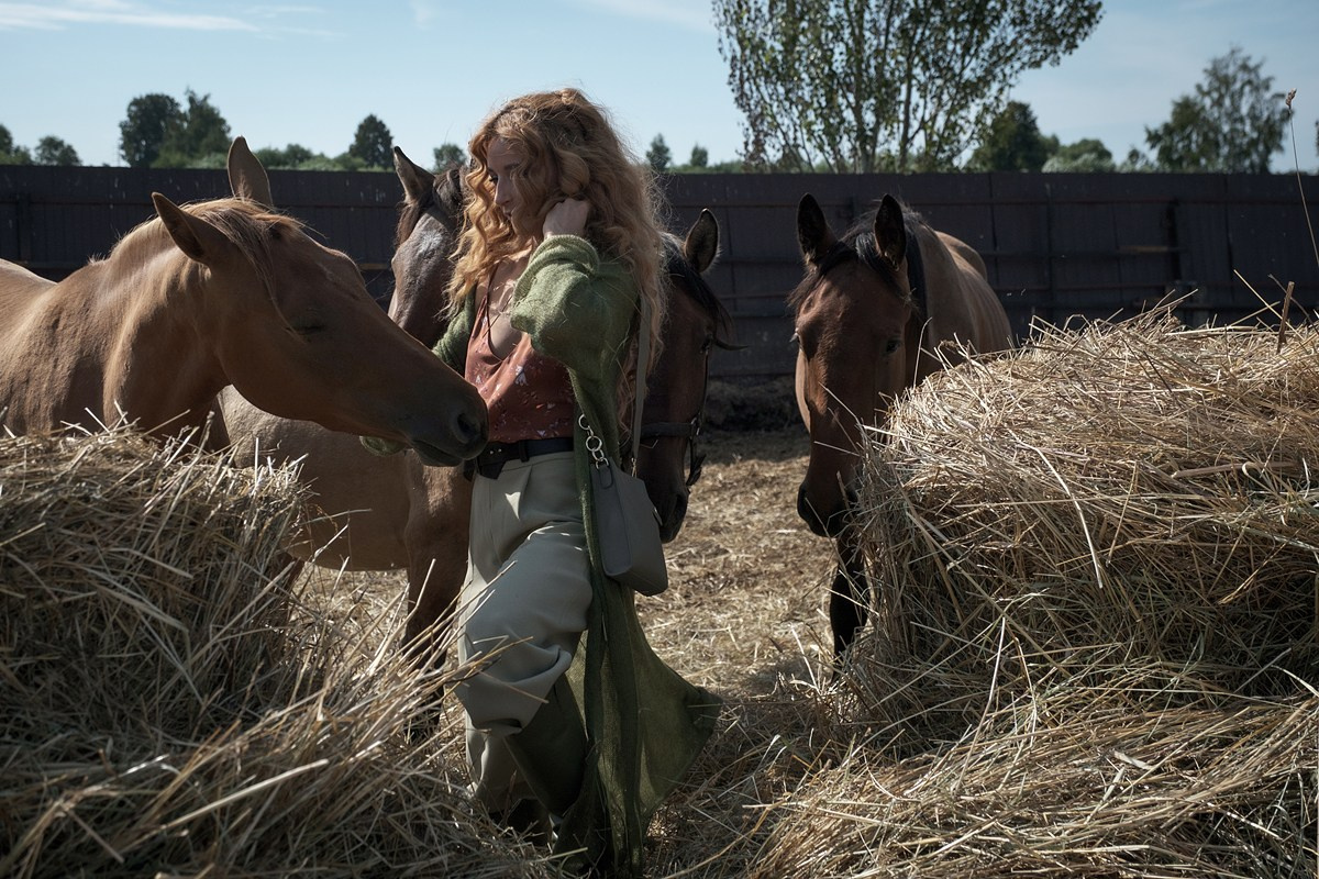 DEA (обувь). Эротико-драматический фотограф Маруся Скоробогатова