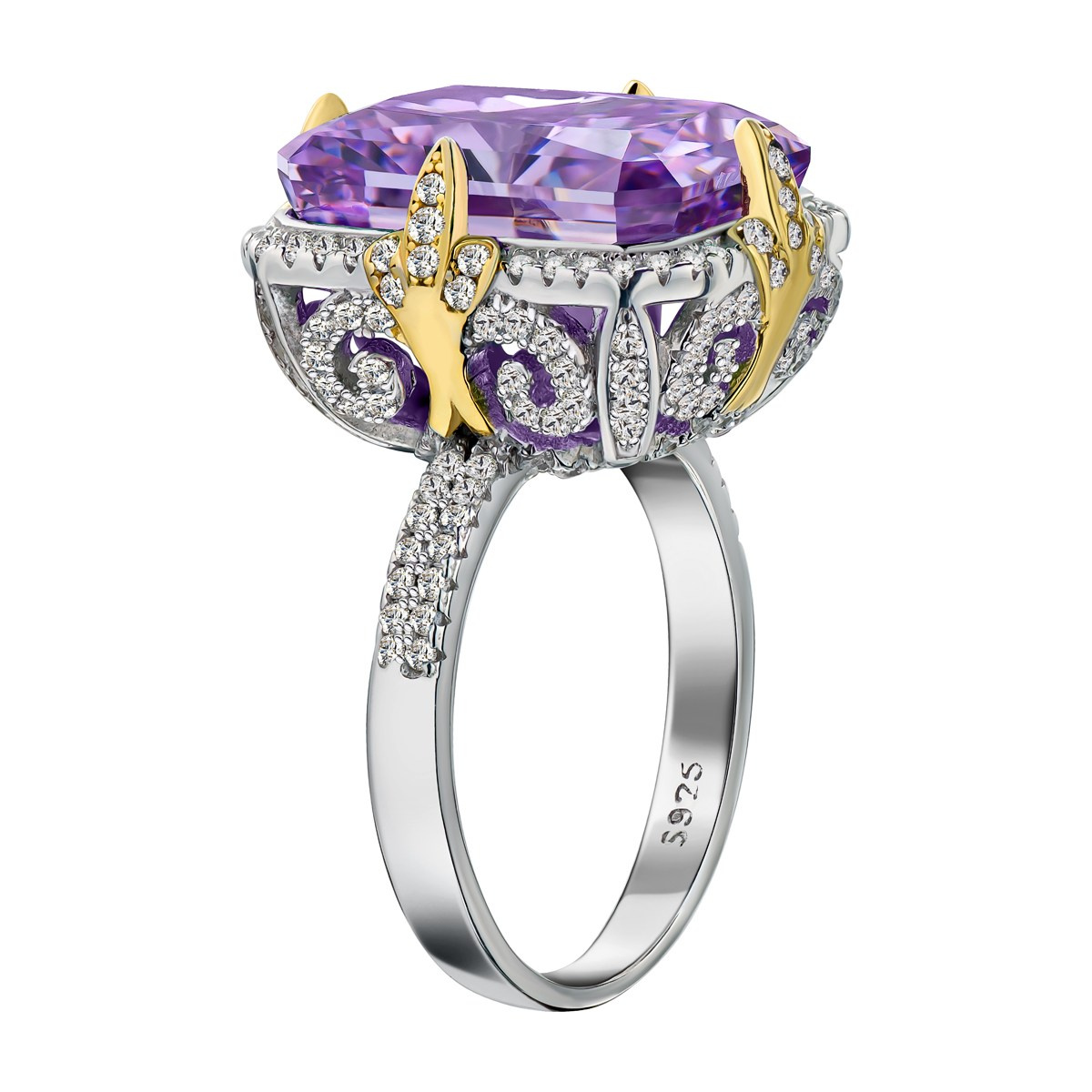 Кольцо с большим камнем циркон