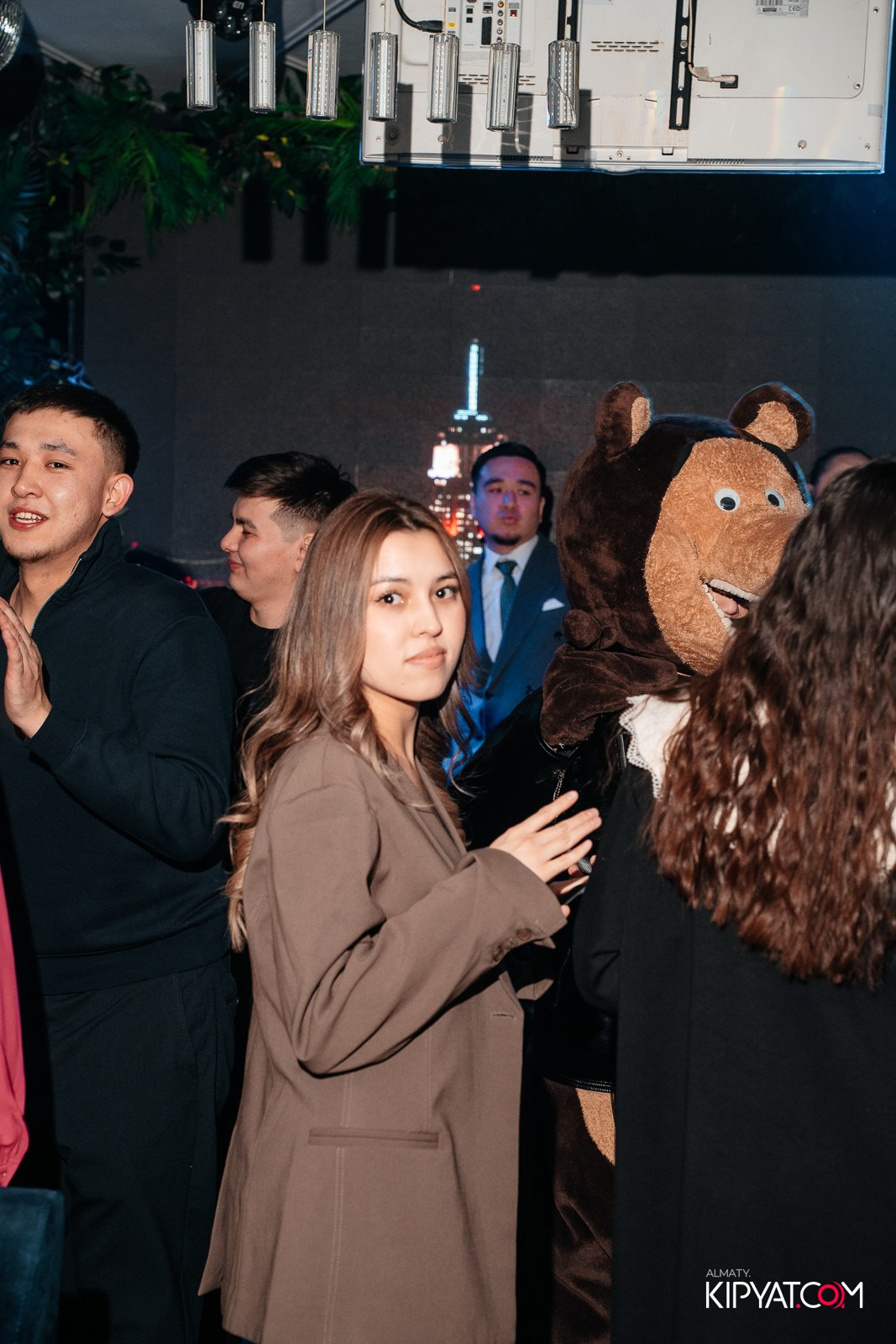 УХО И МЕДВЕДЬ НА КУРМАНГАЗЫ. КИПЯТКОМ АЛМАТЫ!