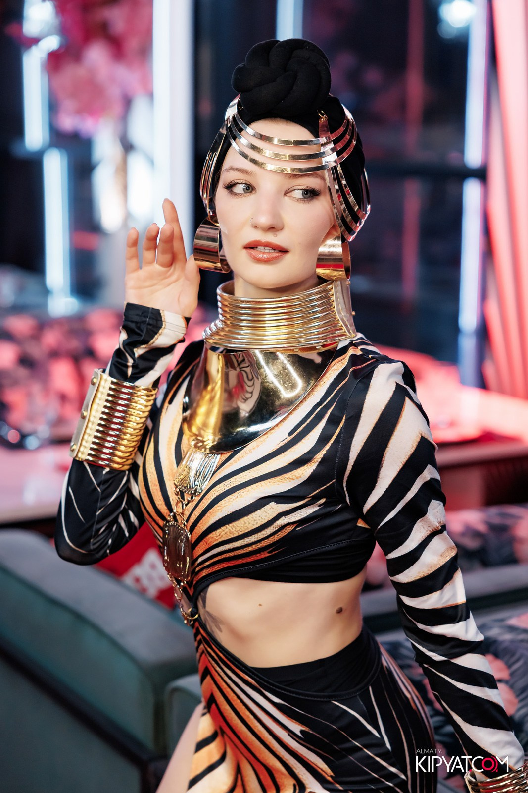 ЗАЯ, НА БИС. КИПЯТКОМ АЛМАТЫ!