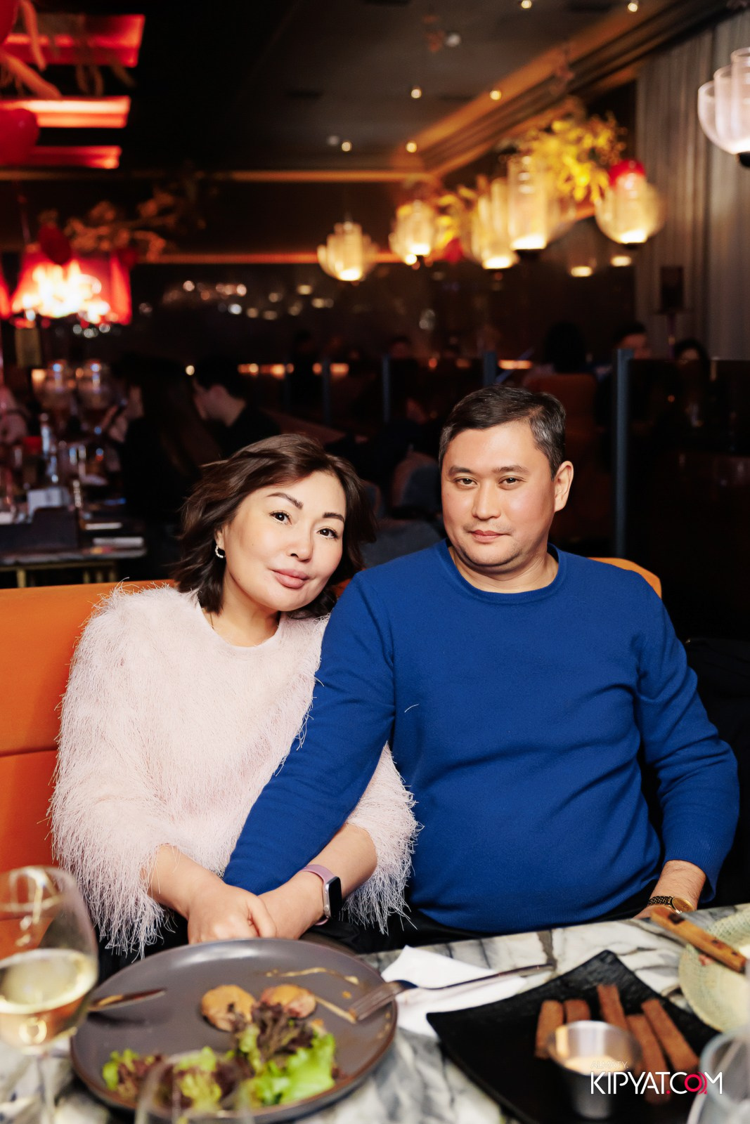 БАР ПАНАЕХАЛИ НА ДОСТЫК. КИПЯТКОМ АЛМАТЫ!