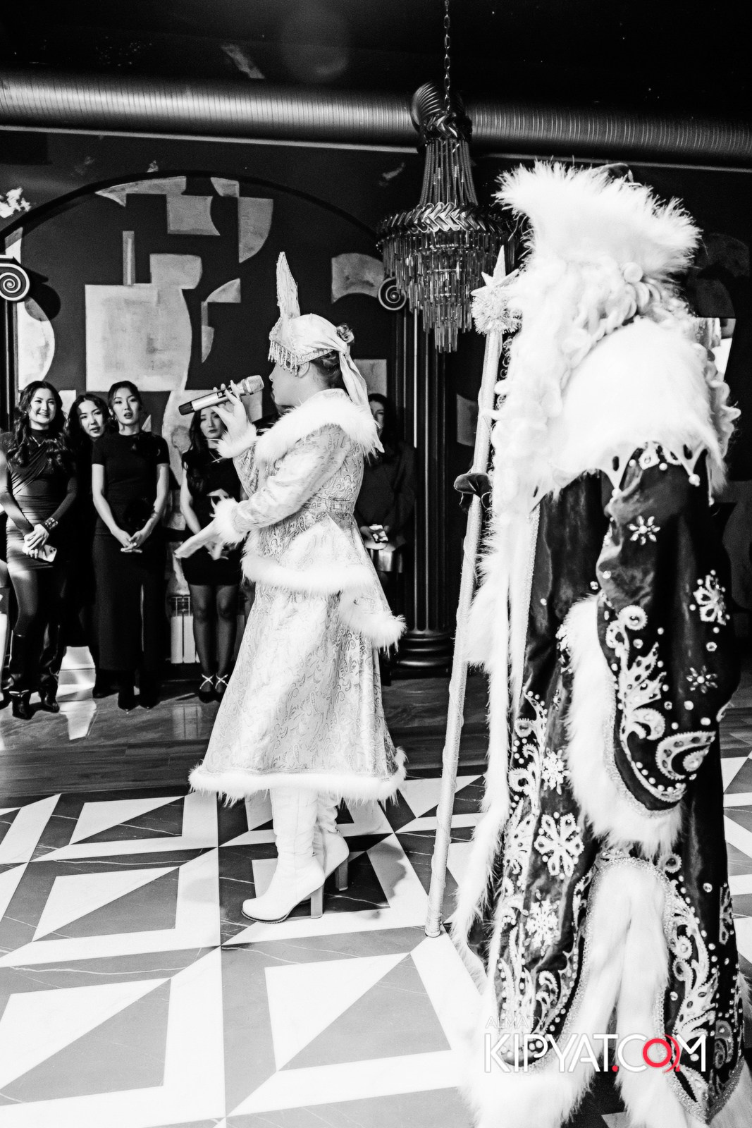 OBLAKO LOUNGE BAR. КИПЯТКОМ АЛМАТЫ!