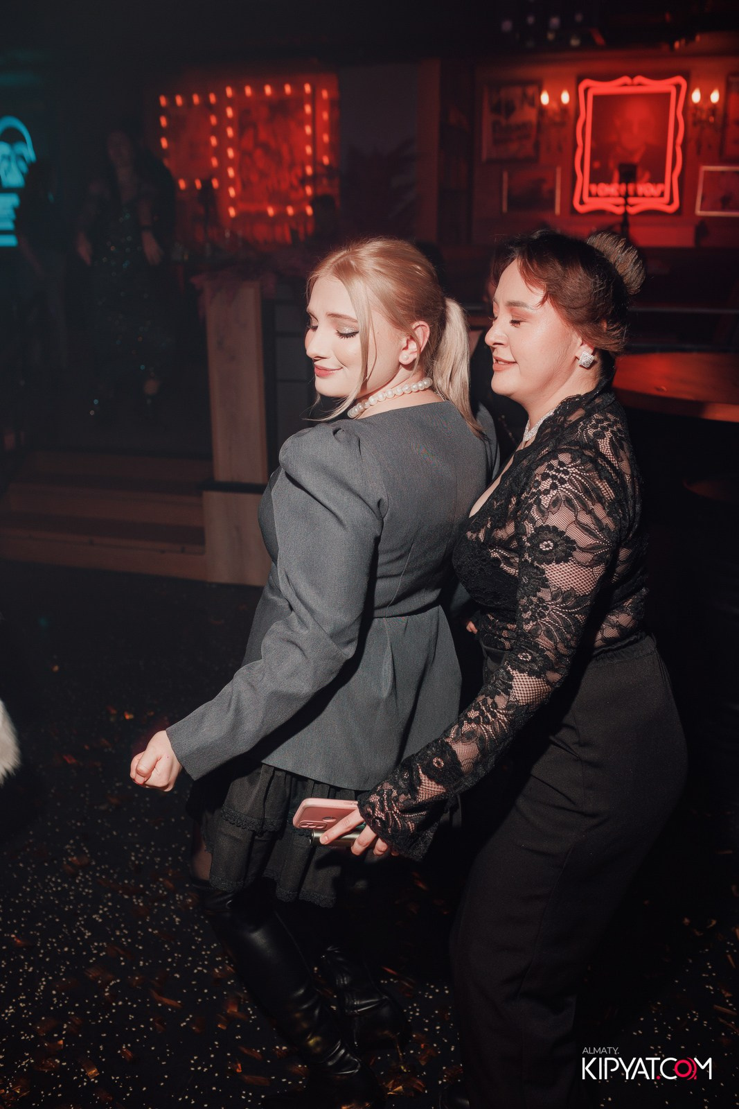 SANTA BARBARA. КИПЯТКОМ АЛМАТЫ!