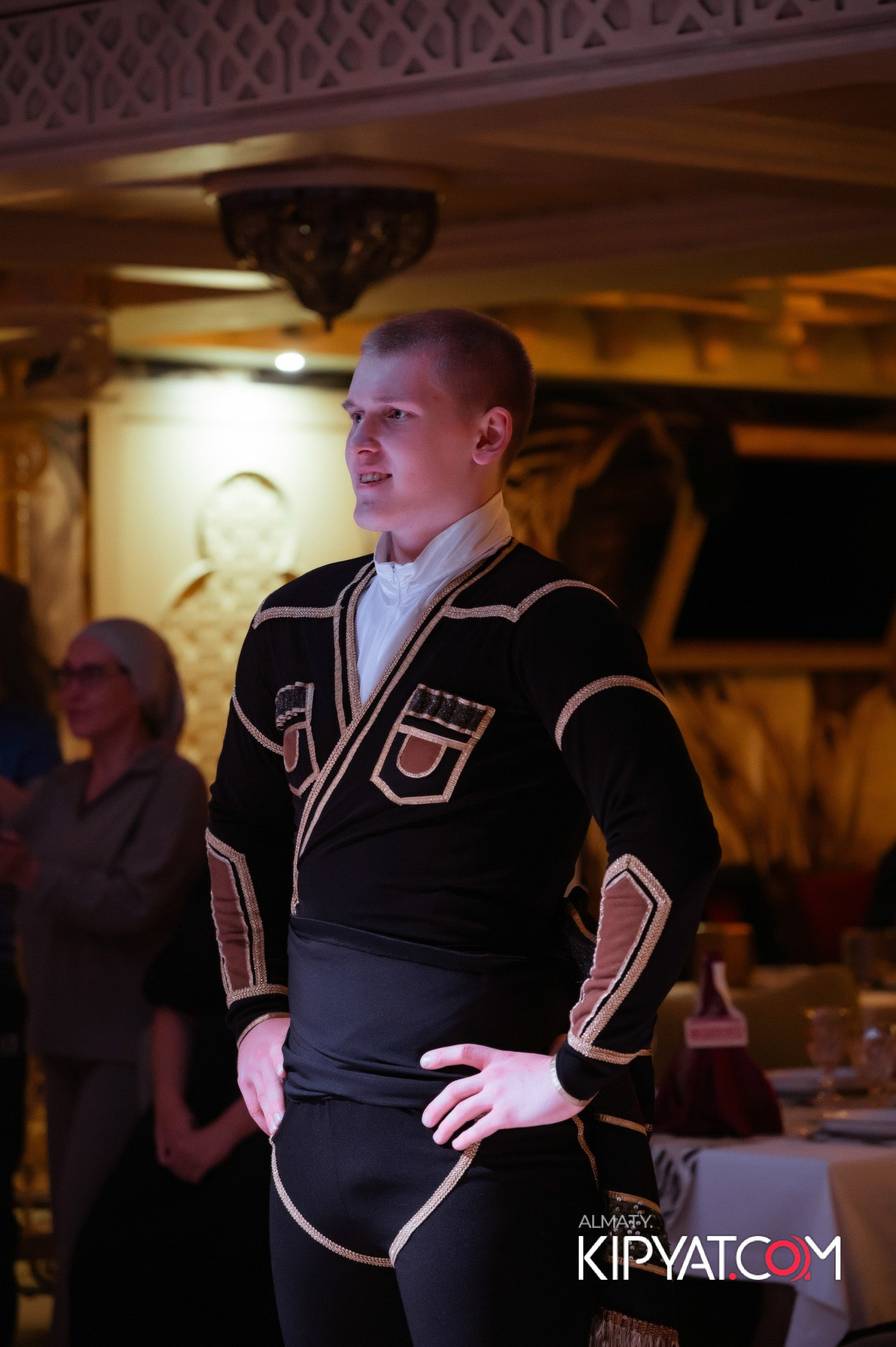 ALAZANI НА КАБАНБАЙ БАТЫРА. КИПЯТКОМ АЛМАТЫ!