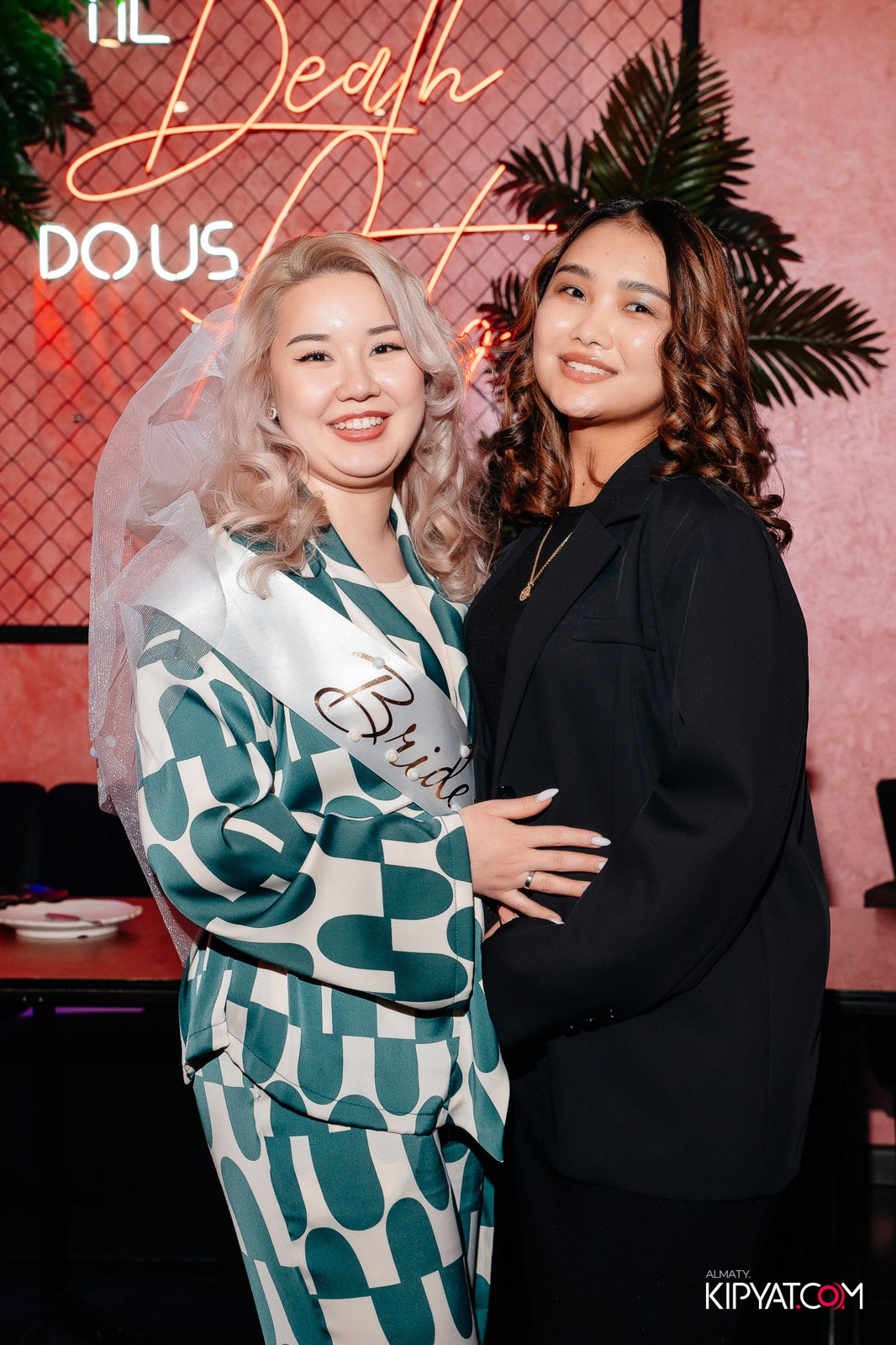 ДОРОГАЯ, Я НЕ ПИЛ. КИПЯТКОМ АЛМАТЫ!