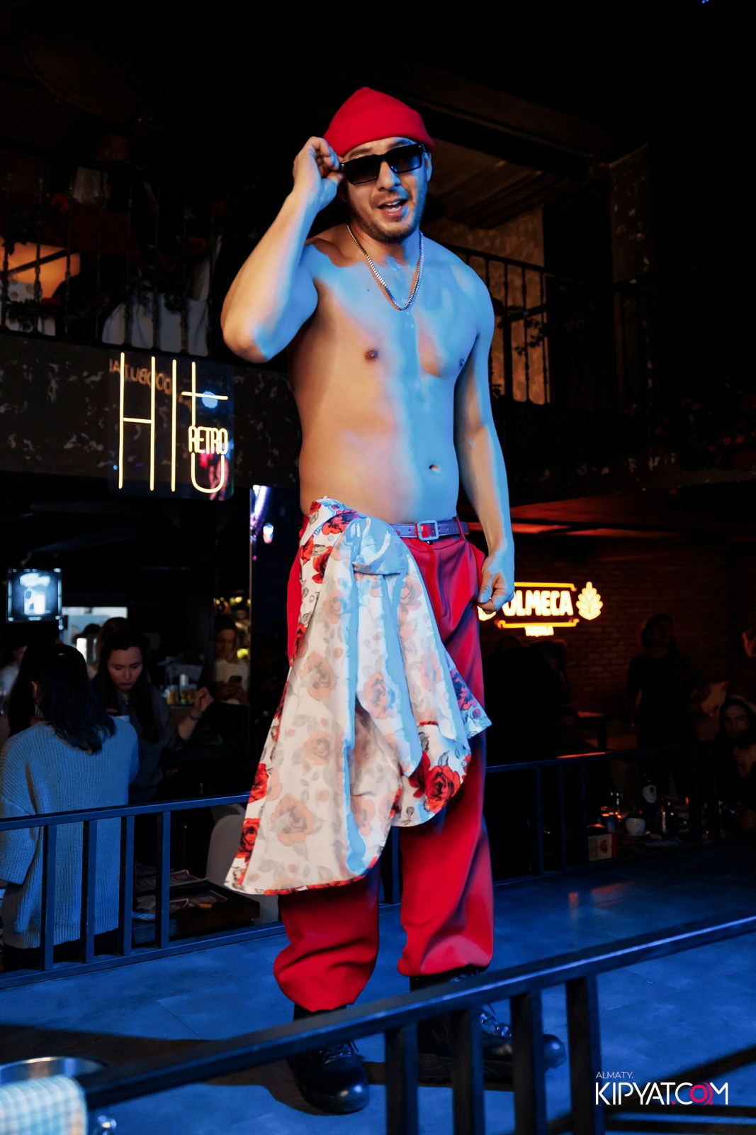МУЗЫКАЛЬНОЕ ЛОТО В HIT RETRO. КИПЯТКОМ АЛМАТЫ! Фотосъемка мероприятий в Алматы