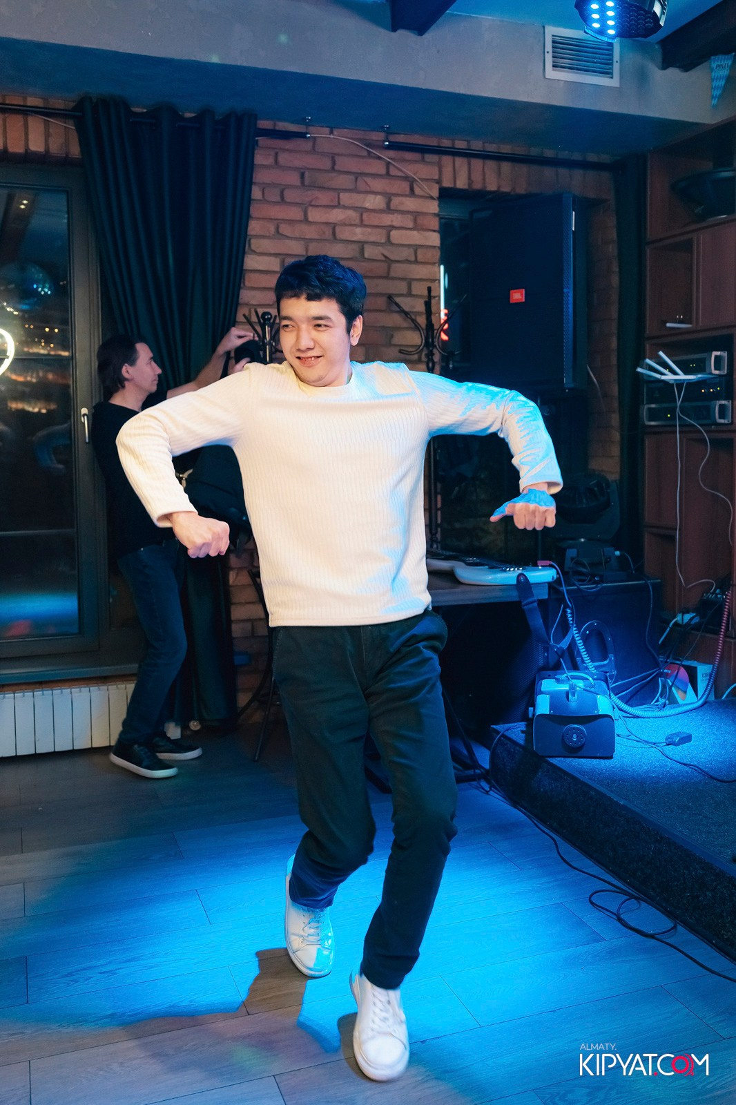 OKTOBERFEST — ПИНТА НА ГОГОЛЯ. КИПЯТКОМ АЛМАТЫ!