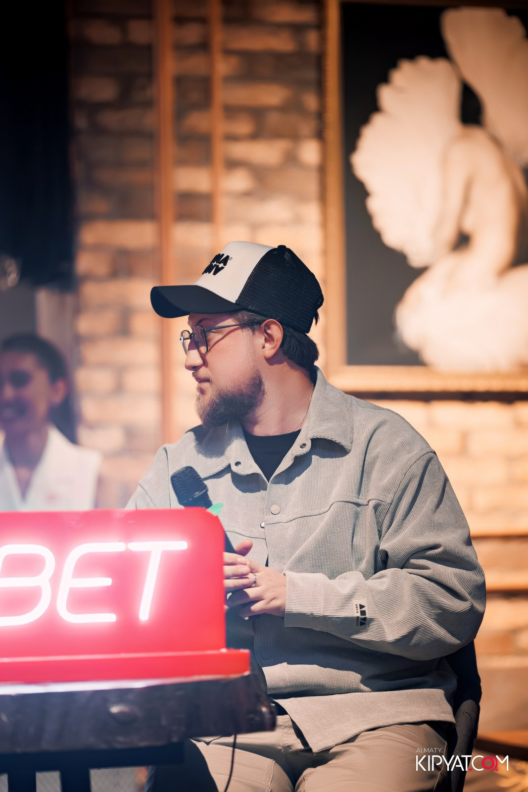 SANSARA LOUNGE ТРАНСЛЯЦИЯ УЭЛЬС: КАЗАХСТАН. КИПЯТКОМ АЛМАТЫ!