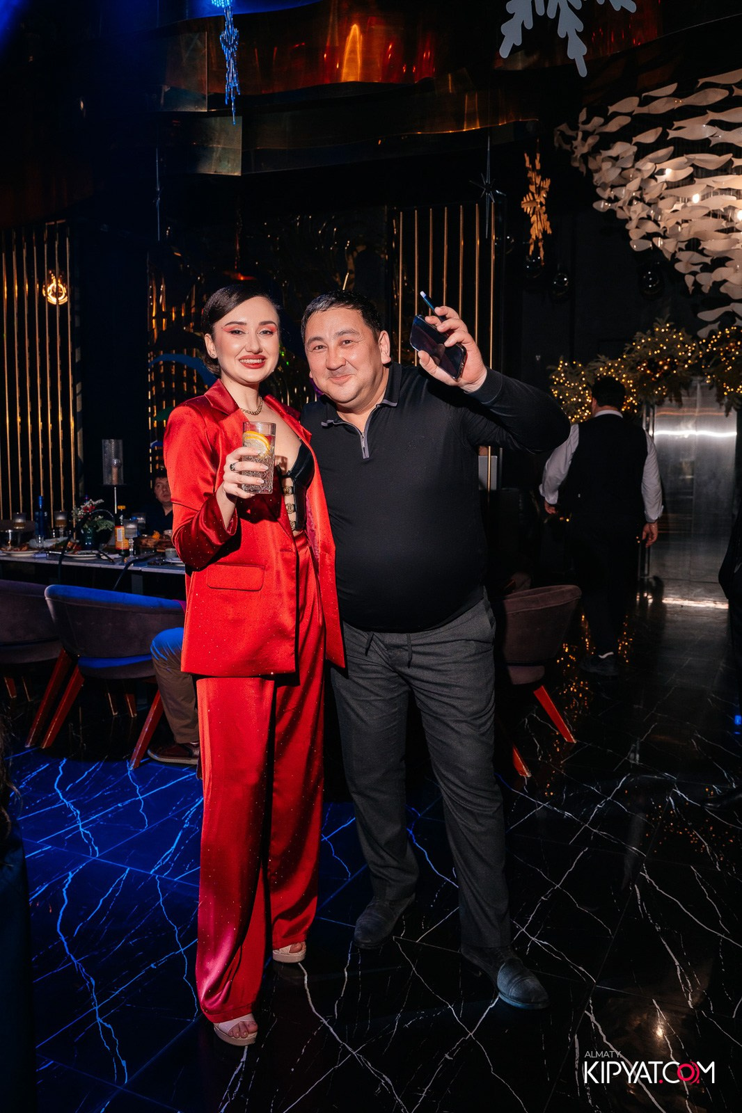 MOOD KARAOKE & TERRACE. КИПЯТКОМ АЛМАТЫ!