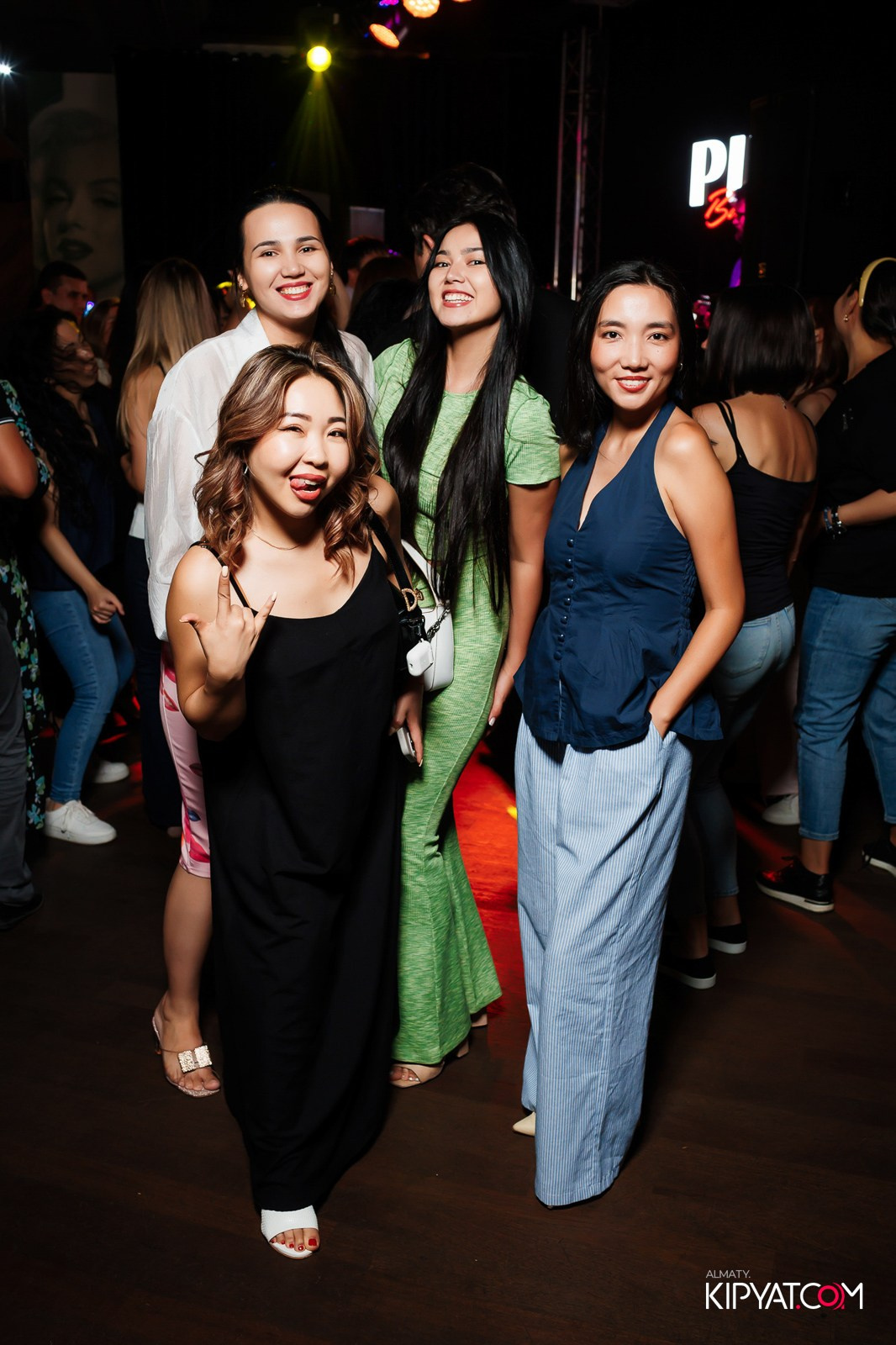 ПИНТА НА ДОСТЫК. КИПЯТКОМ АЛМАТЫ!