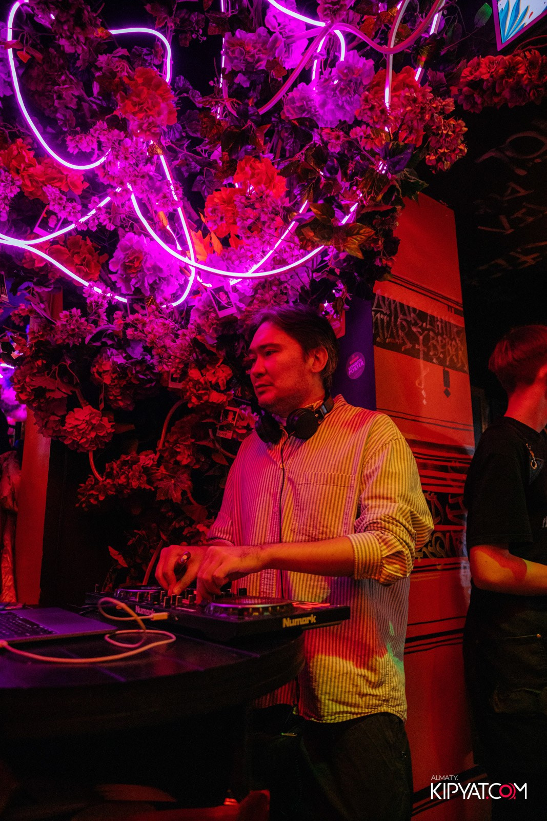 VICTORY MEXICAN AND WILD. КИПЯТКОМ АЛМАТЫ!