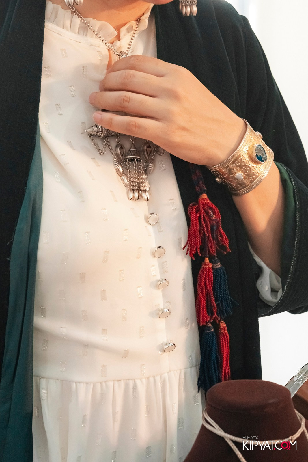 ETHNO POP-UP STORE, SABANTOI B SADU ARENA. КИПЯТКОМ АЛМАТЫ!