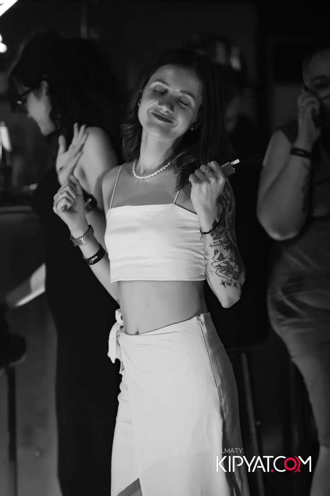 НОЧНОЙ КЛУБ ICON. КИПЯТКОМ АЛМАТЫ!