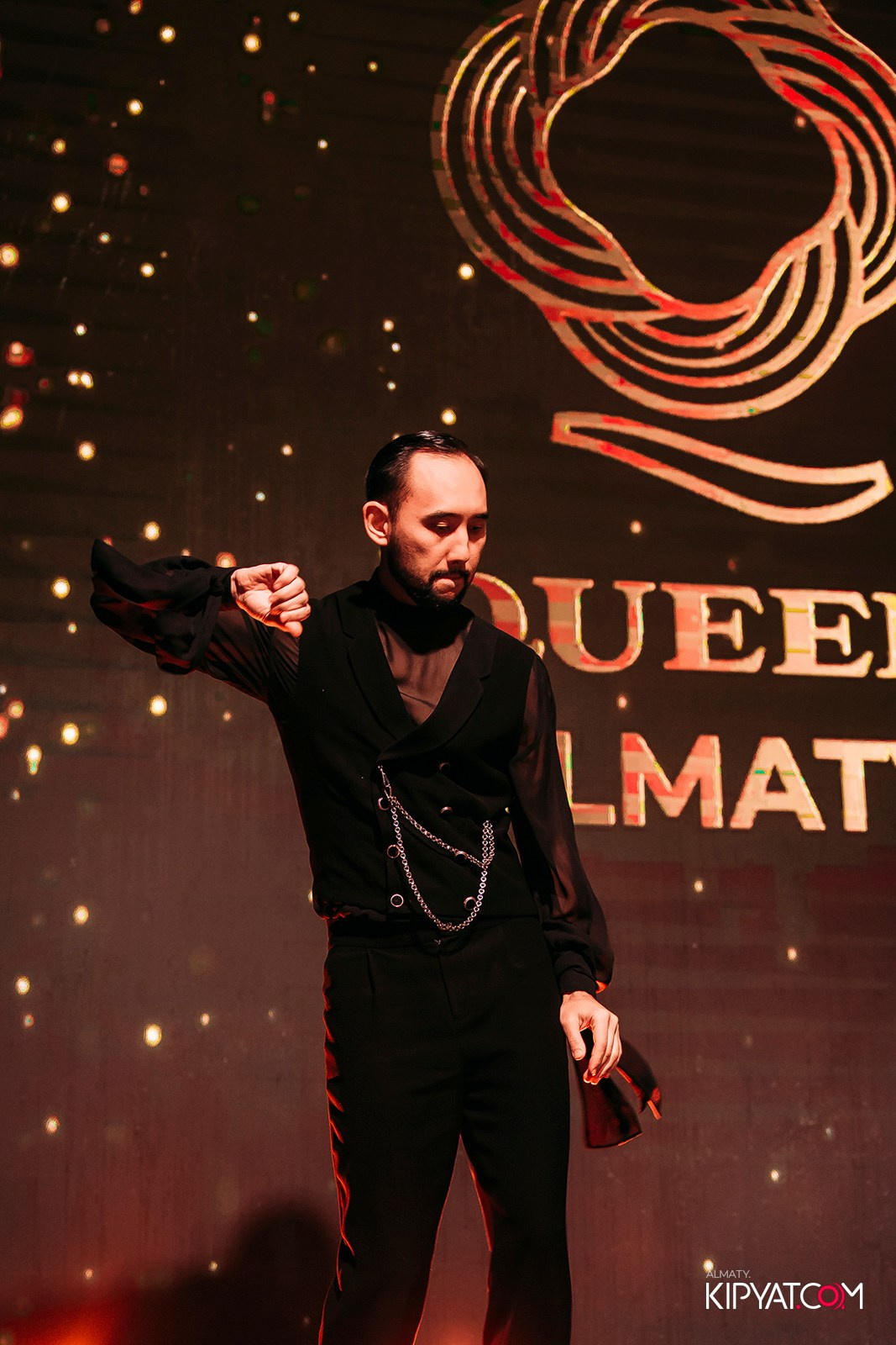 QUEEN. КИПЯТКОМ АЛМАТЫ!