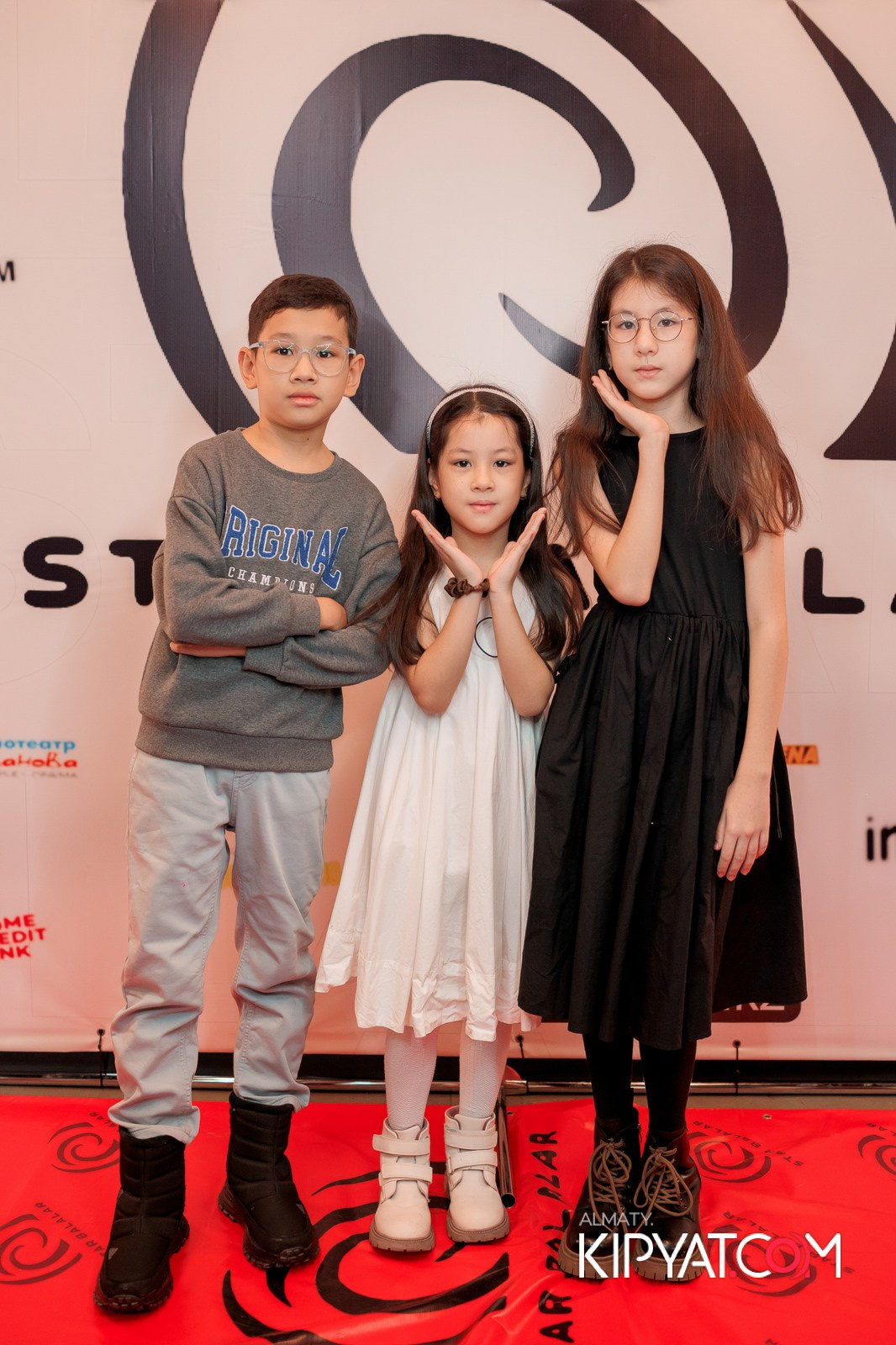 ПРЕЗЕНТАЦИЯ 9 ГРУППЫ КИНОПРОЕКТА «STARBALALAR». КИПЯТКОМ АЛМАТЫ!