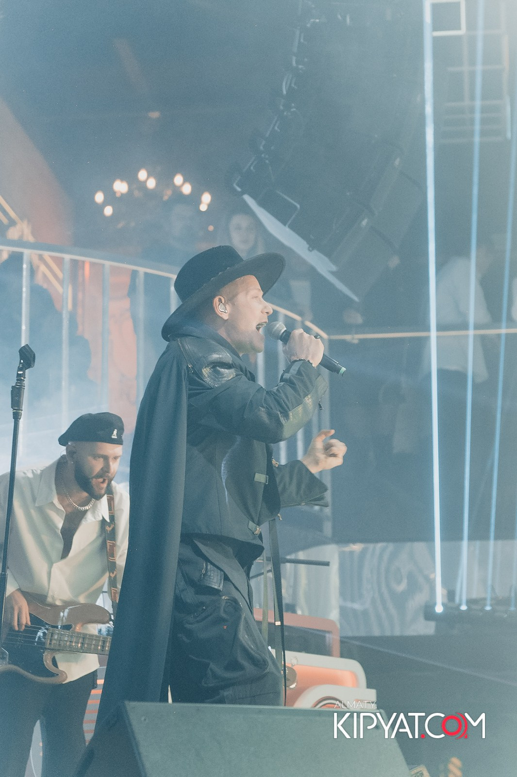 SANTA BARBARA — SPECIAL QUEST МИТЯ ФОМИН. КИПЯТКОМ АЛМАТЫ!