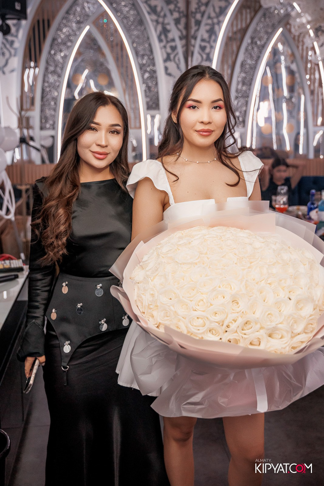 MOOD KARAOKE & TERRACE. КИПЯТКОМ АЛМАТЫ!