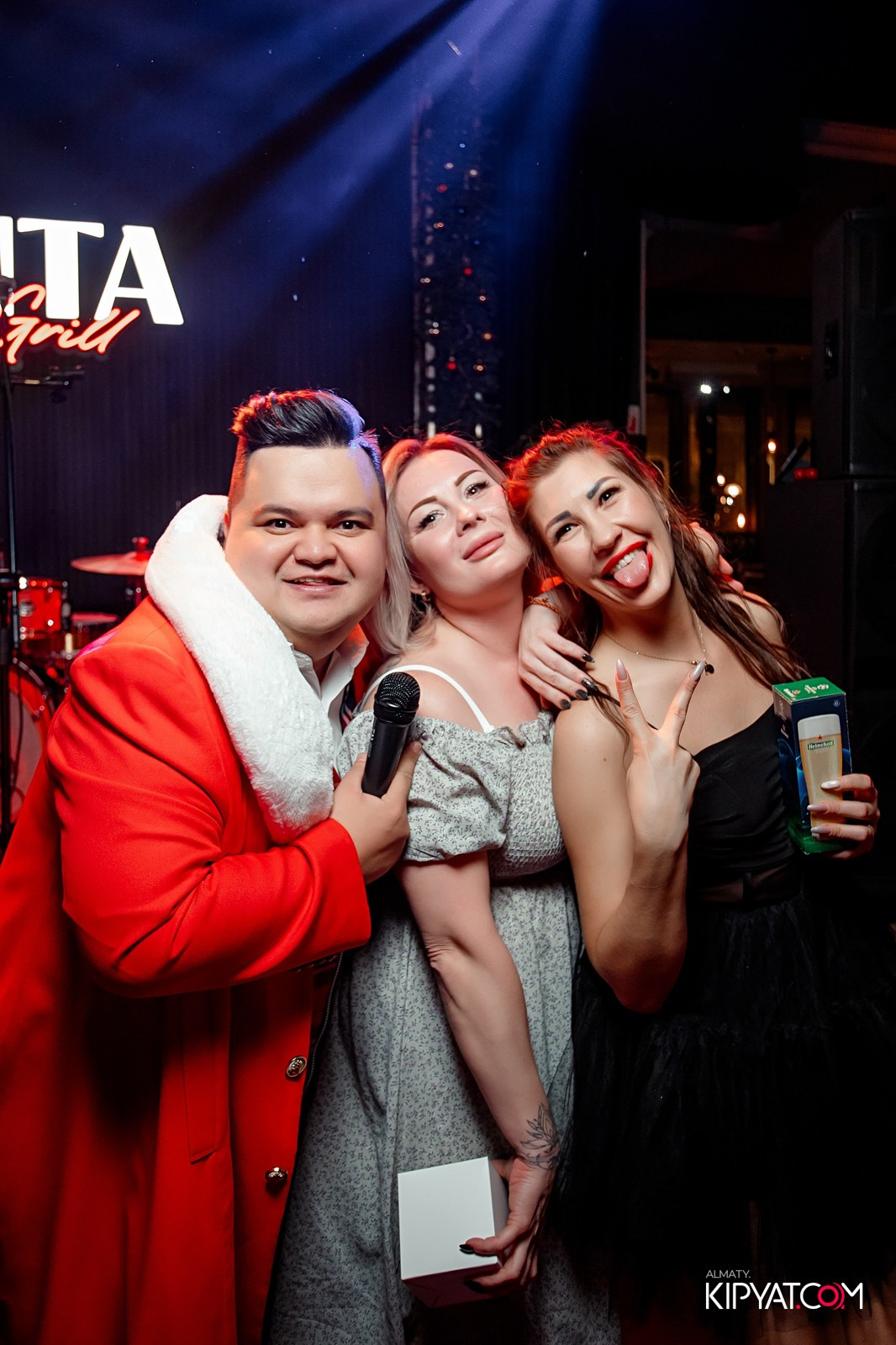 ПИНТА НА ДОСТЫК. КИПЯТКОМ АЛМАТЫ!