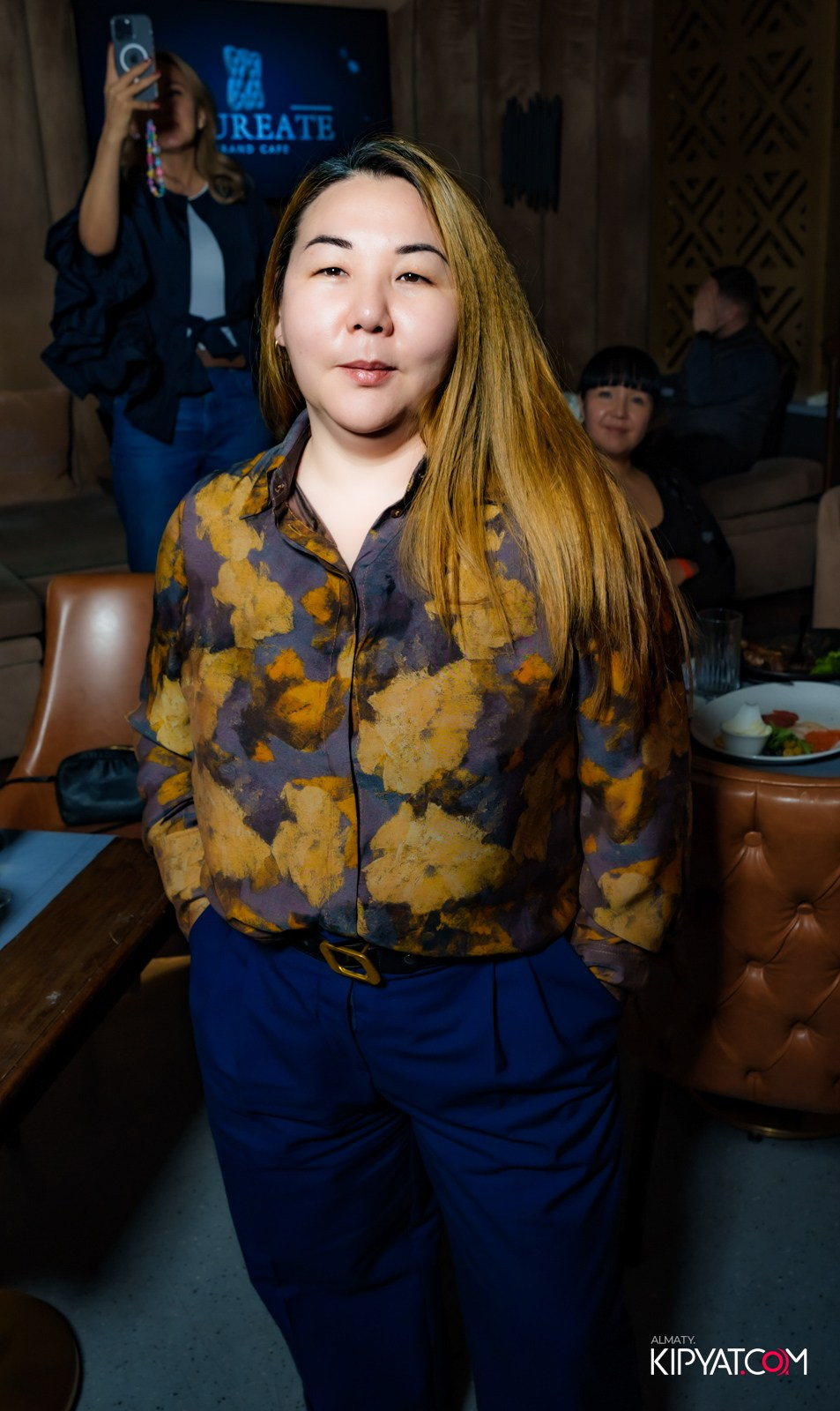 LAUREATE KARAOKE HALL. КИПЯТКОМ АЛМАТЫ!