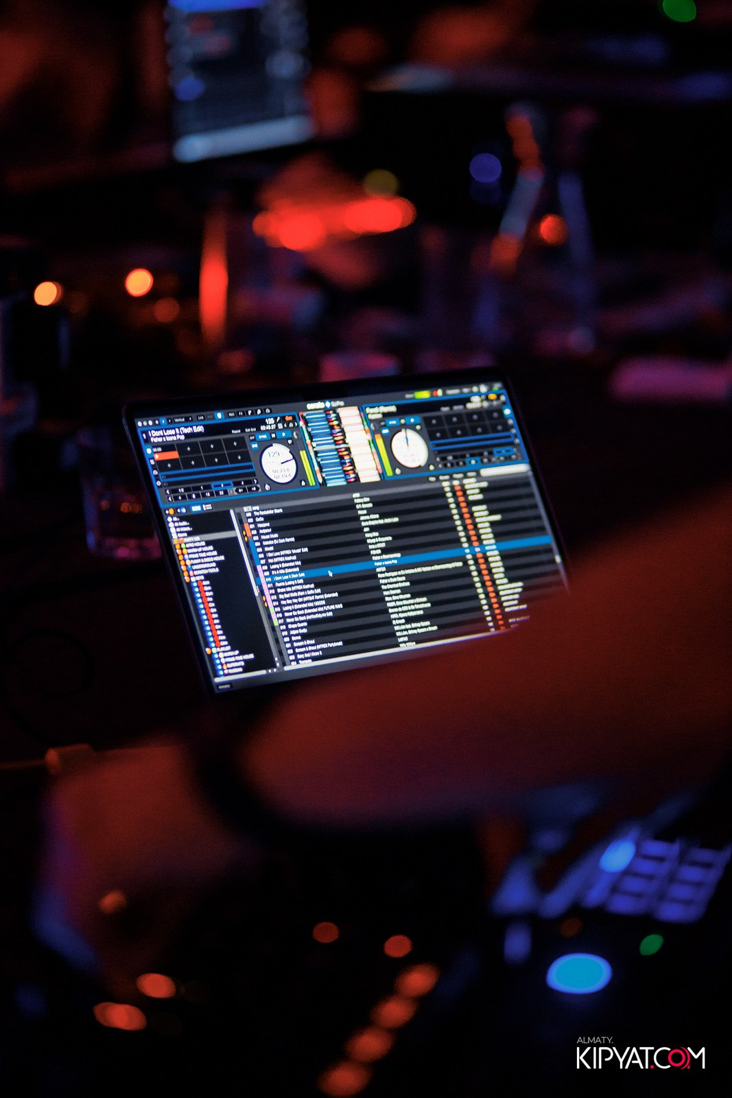 EVENT BAR. КИПЯТКОМ АЛМАТЫ!