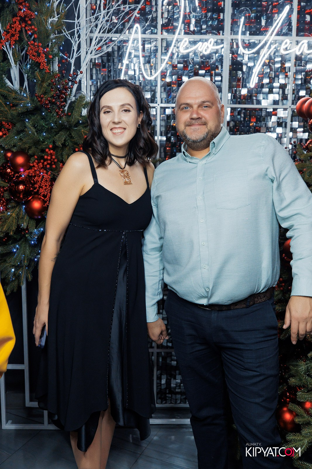 FRIENDS BAR & TERRACE. КИПЯТКОМ АЛМАТЫ!