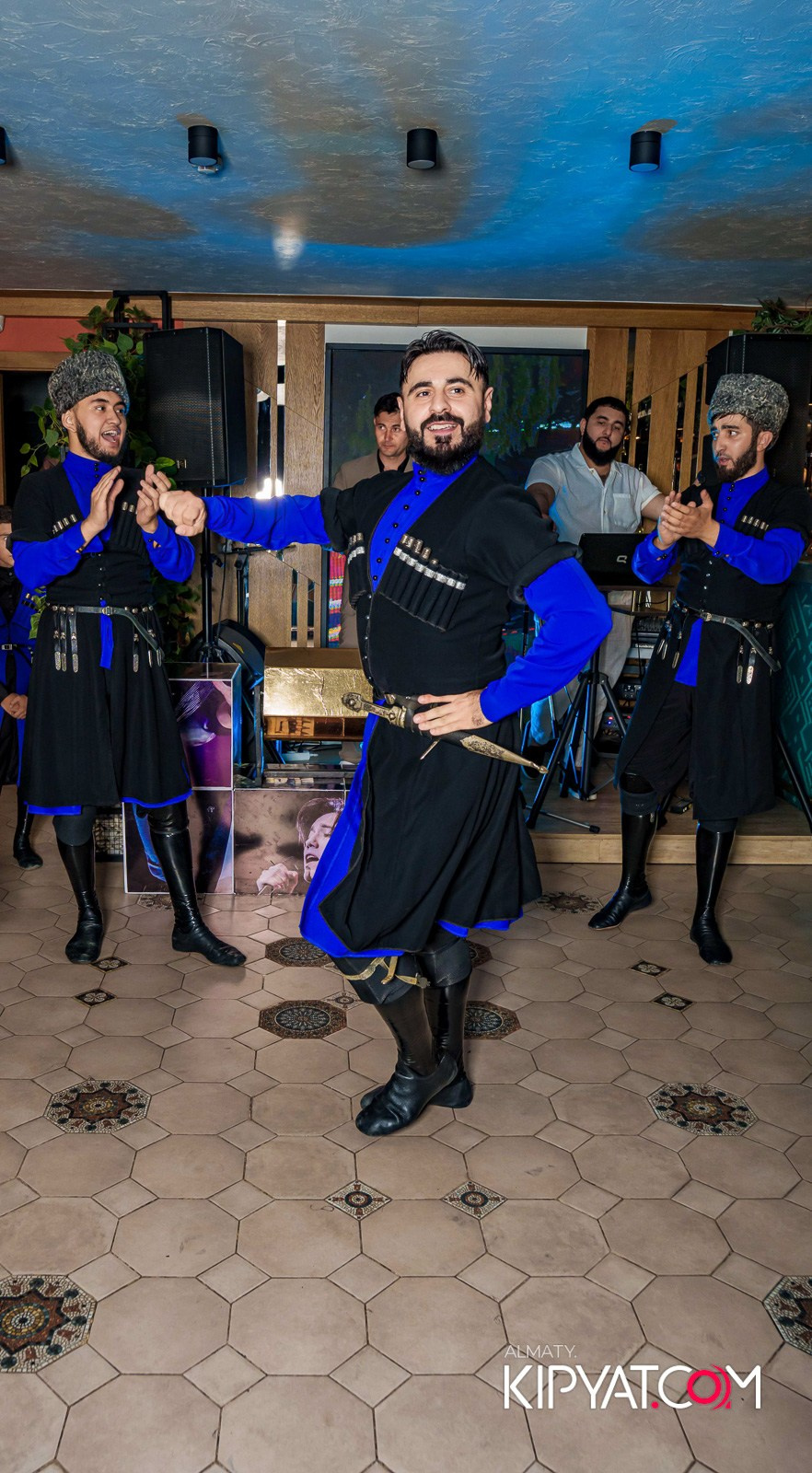 MODI RESTORANCHIK. КИПЯТКОМ АЛМАТЫ!