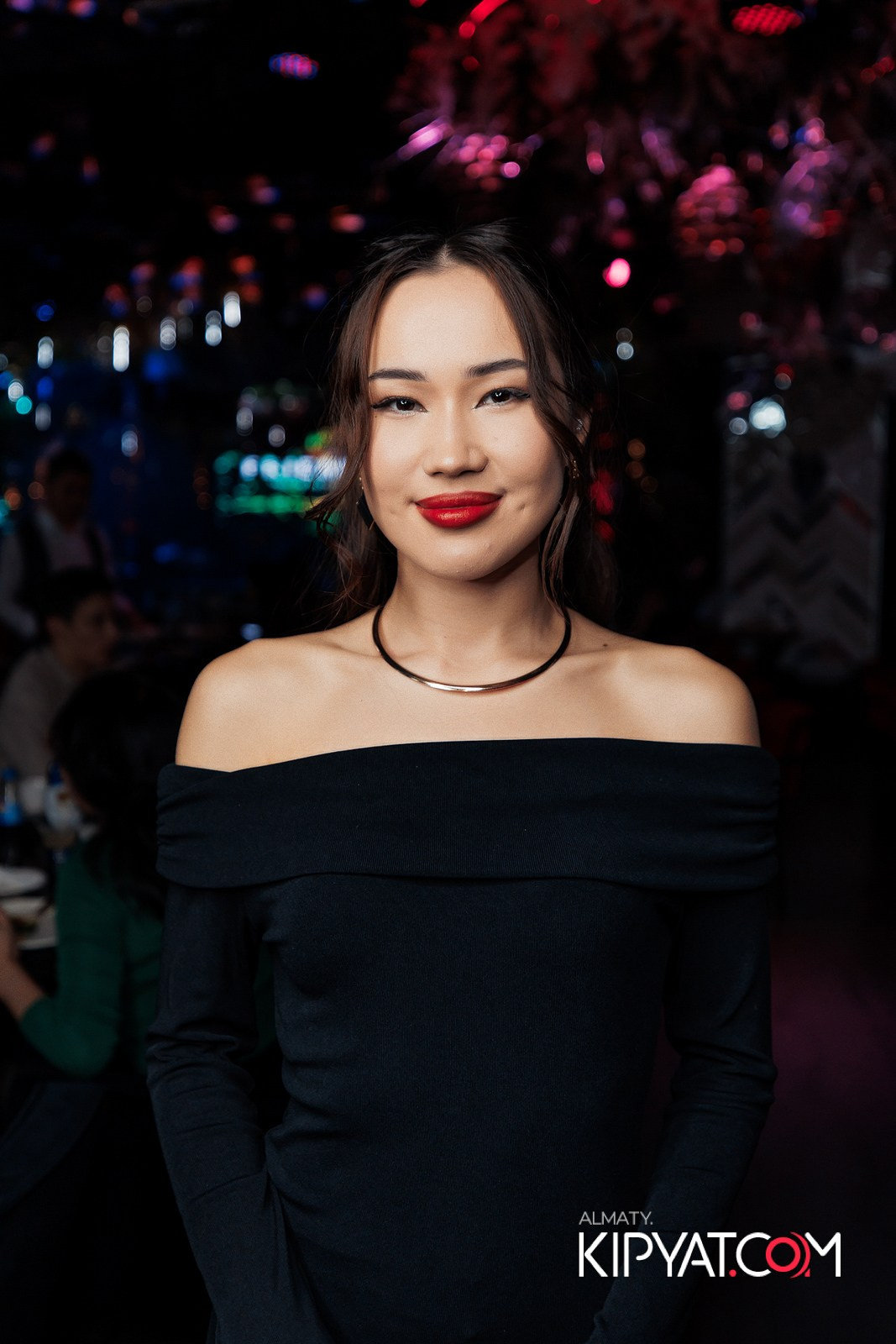 FRIENDS BAR & TERRACE. КИПЯТКОМ АЛМАТЫ!