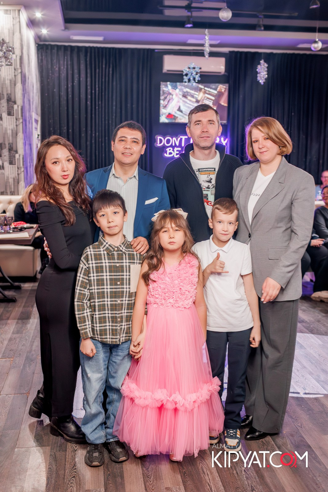 НОВОГОДНИЙ ОТЧЕТНЫЙ КОНЦЕРТ МУЗЫКАЛЬНОЙ ШКОЛЫ «SOULWAY». КИПЯТКОМ АЛМАТЫ!