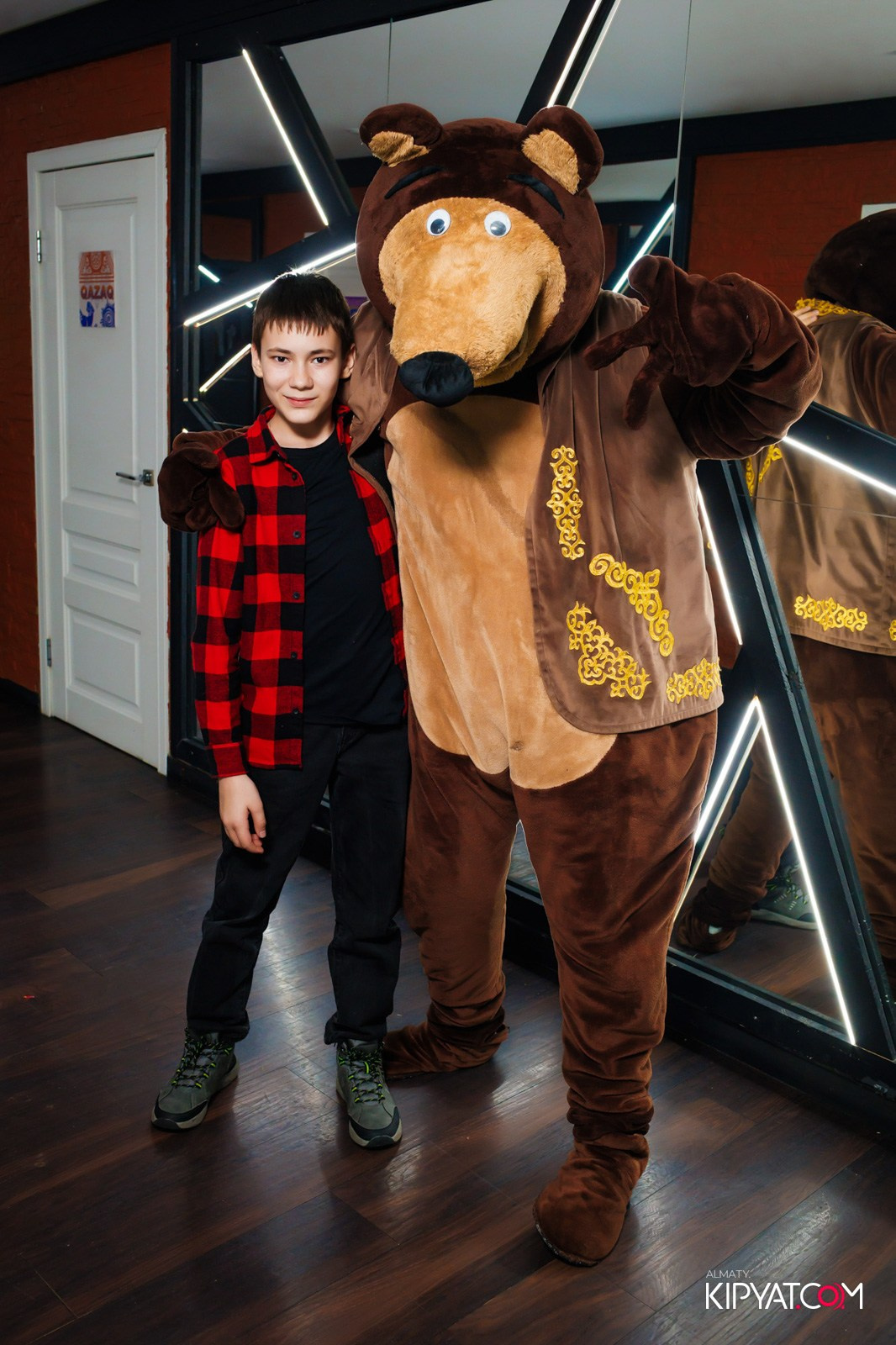 УХО И МЕДВЕДЬ НА САИНА. КИПЯТКОМ АЛМАТЫ!