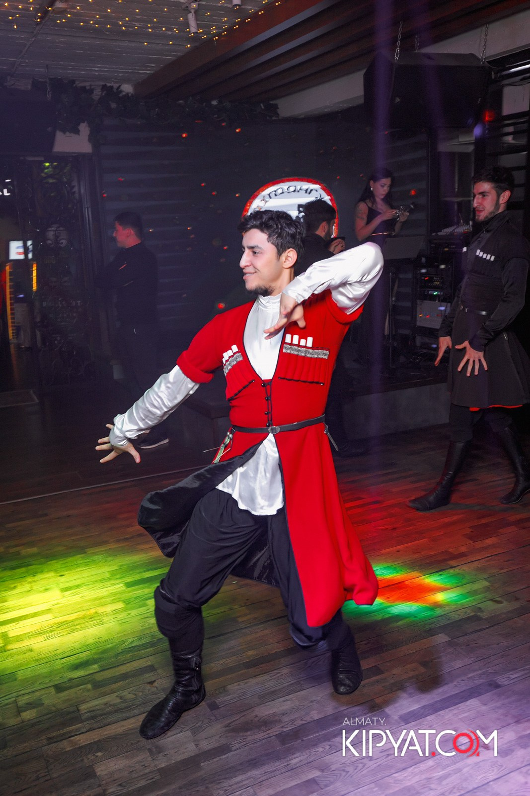 ВАХТАНГУРИ. КИПЯТКОМ АЛМАТЫ!