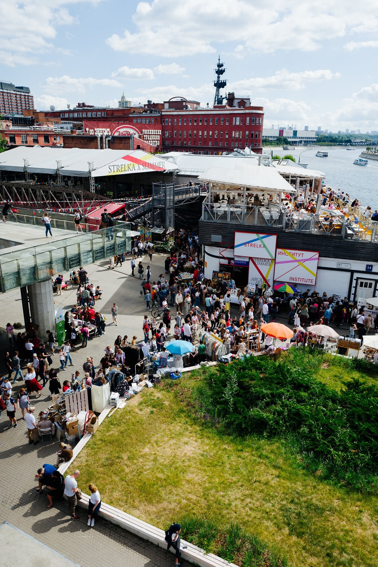 16 июня 2019 на Стрелке / фото Валерий Белобеев. Фотоотчеты «Ламбада-маркета»